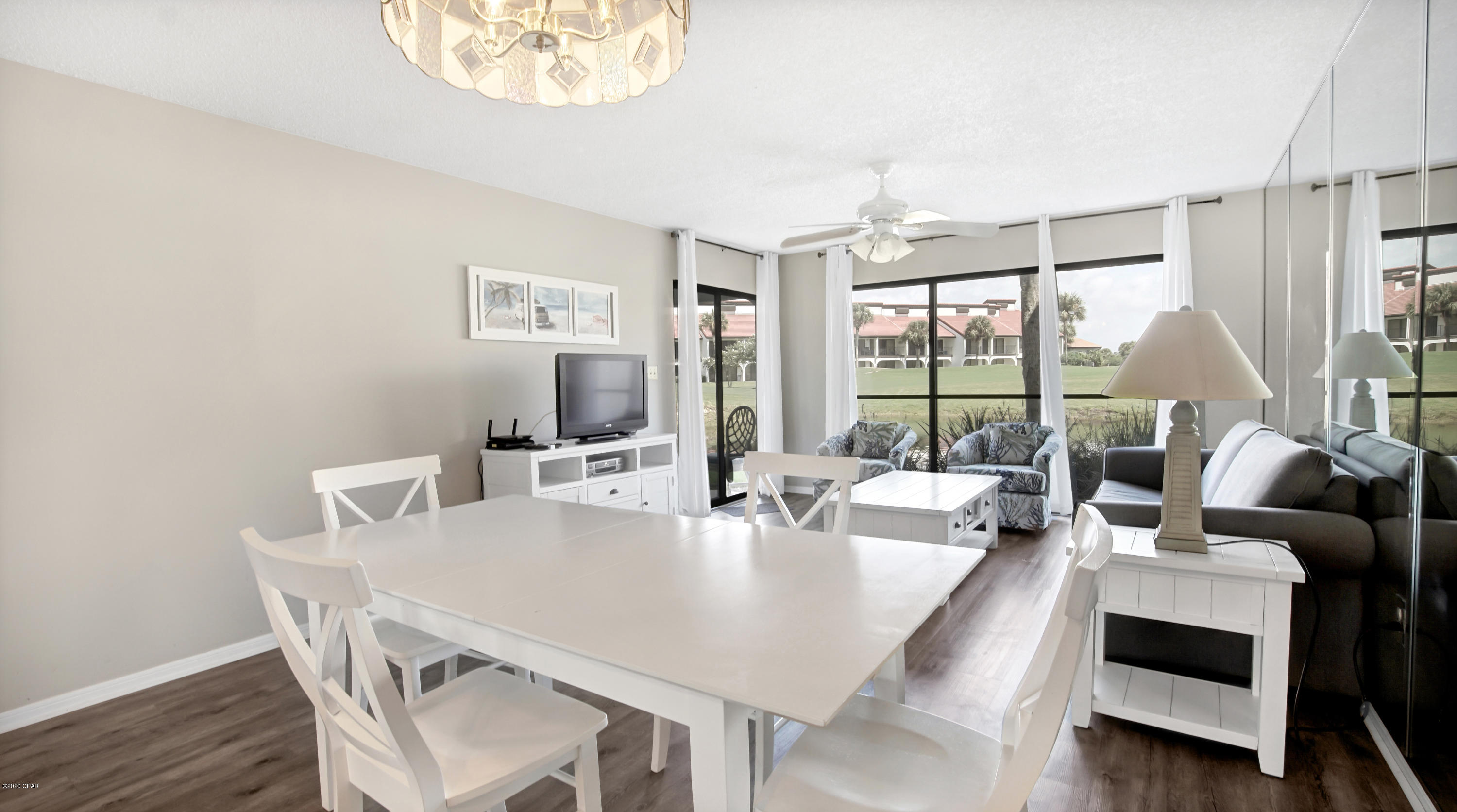 Beachview Villas - Residential