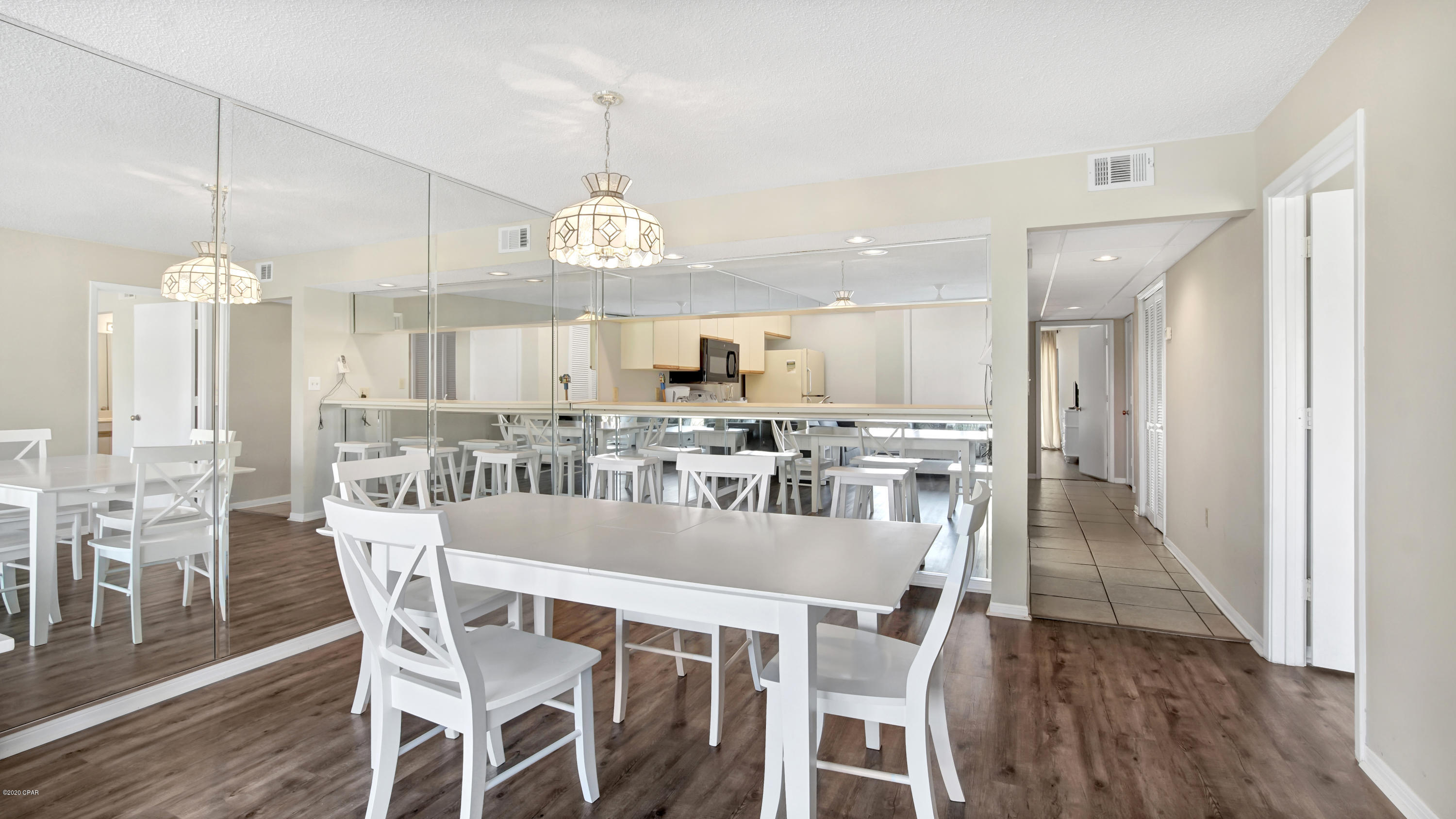 Beachview Villas - Residential