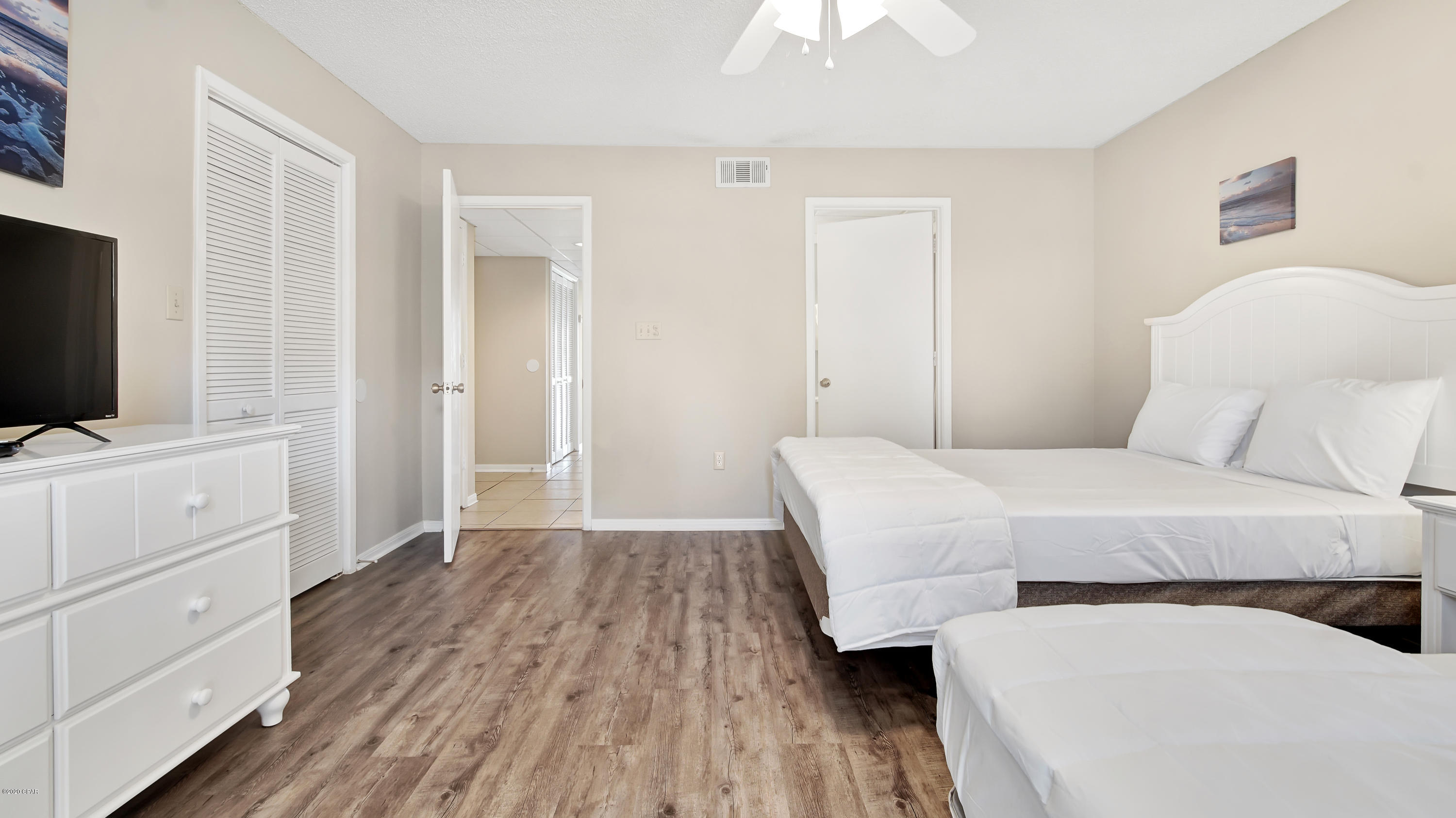 Beachview Villas - Residential