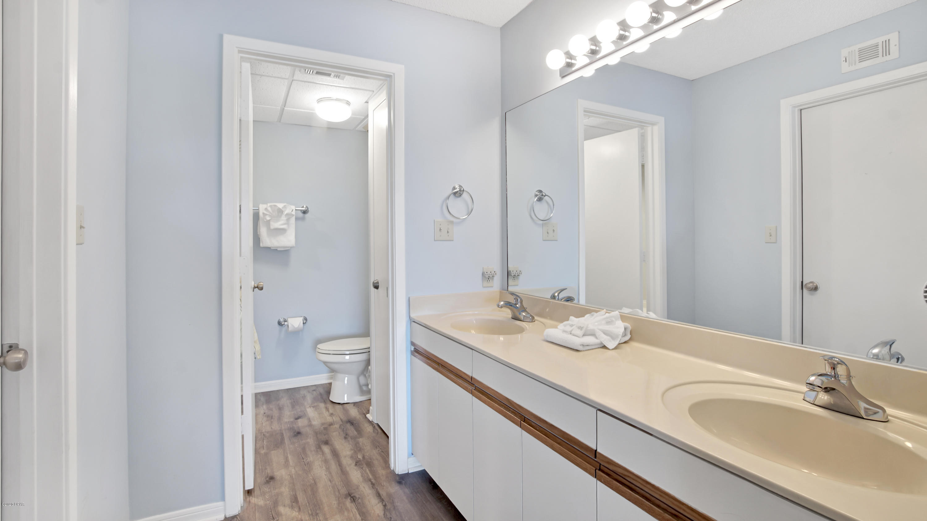 Beachview Villas - Residential