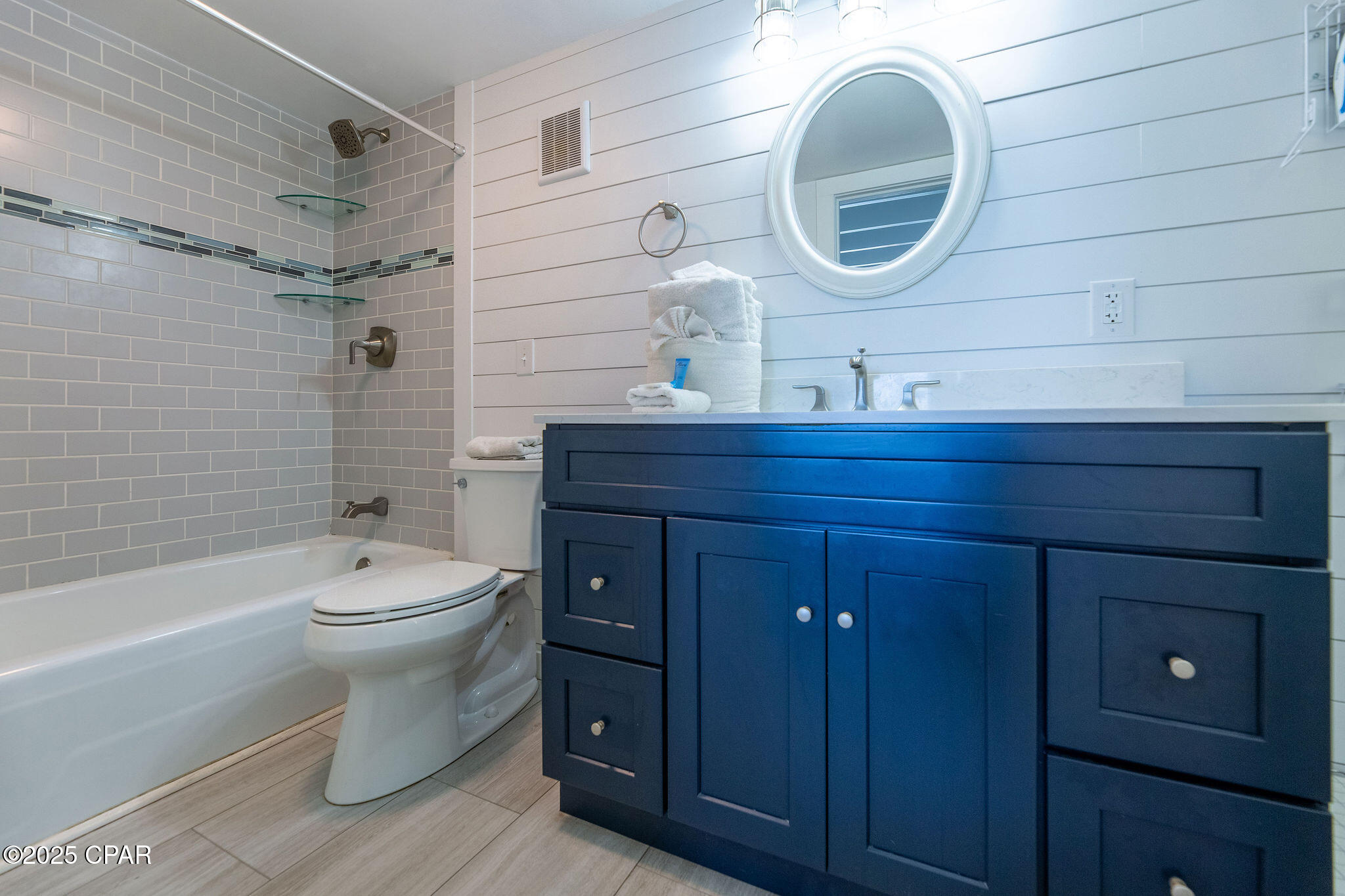 Fontainebleau Terrace - Residential