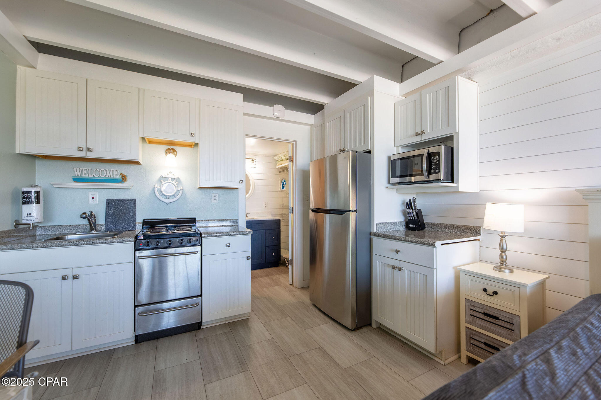 Fontainebleau Terrace - Residential