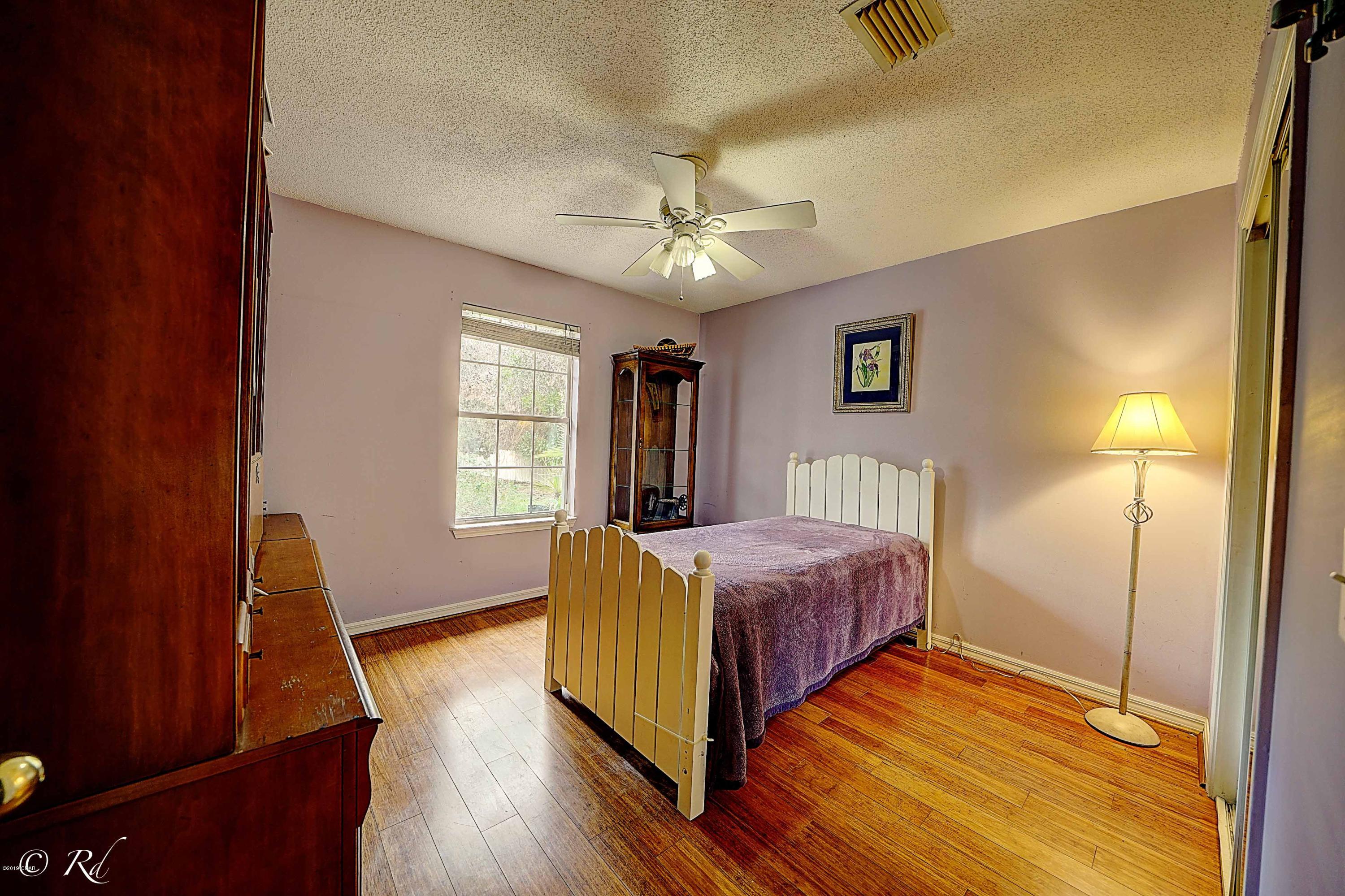 Hutchison's 1st To Bahama Bch - Residential