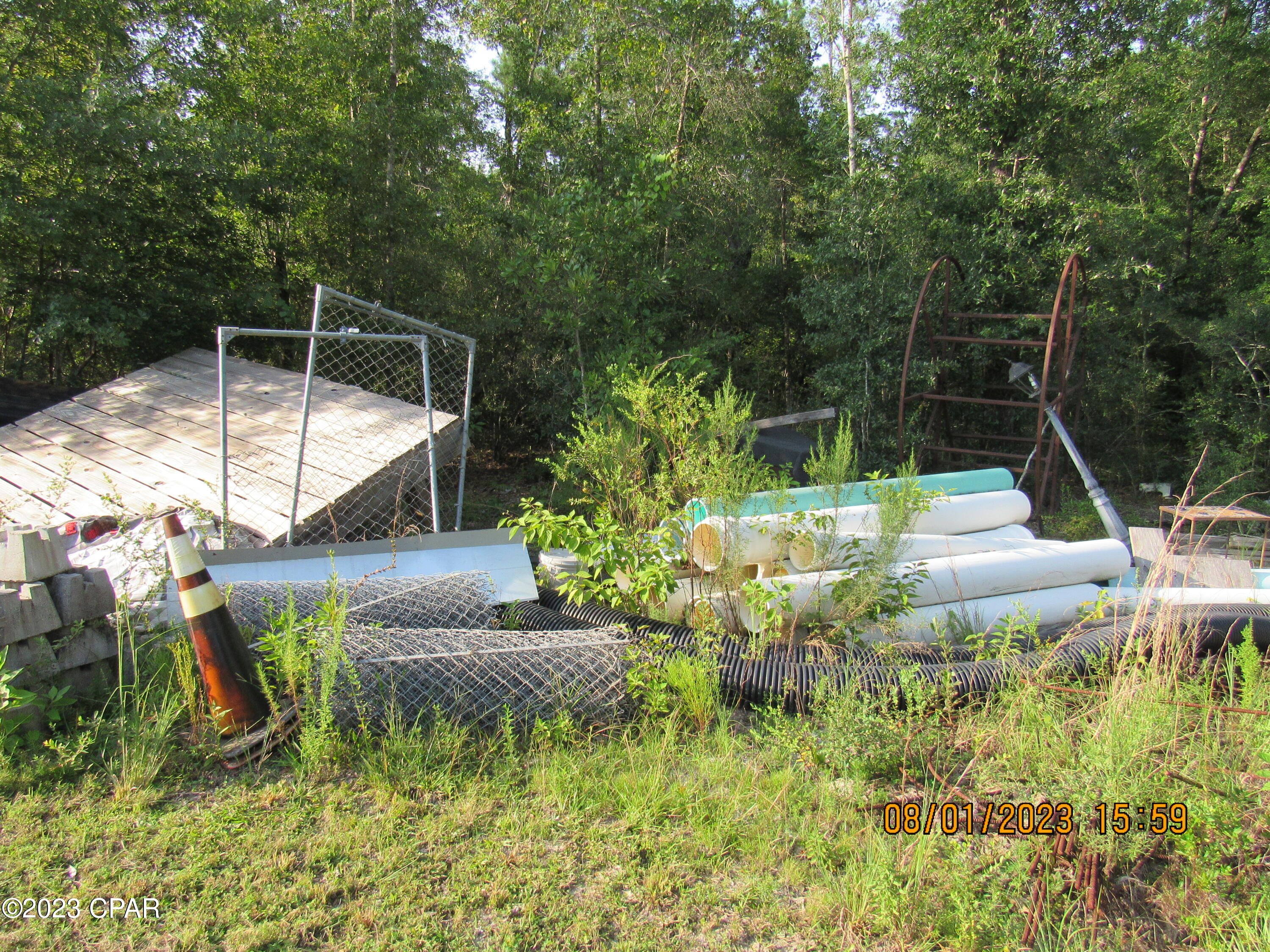 Highview Acres - Land