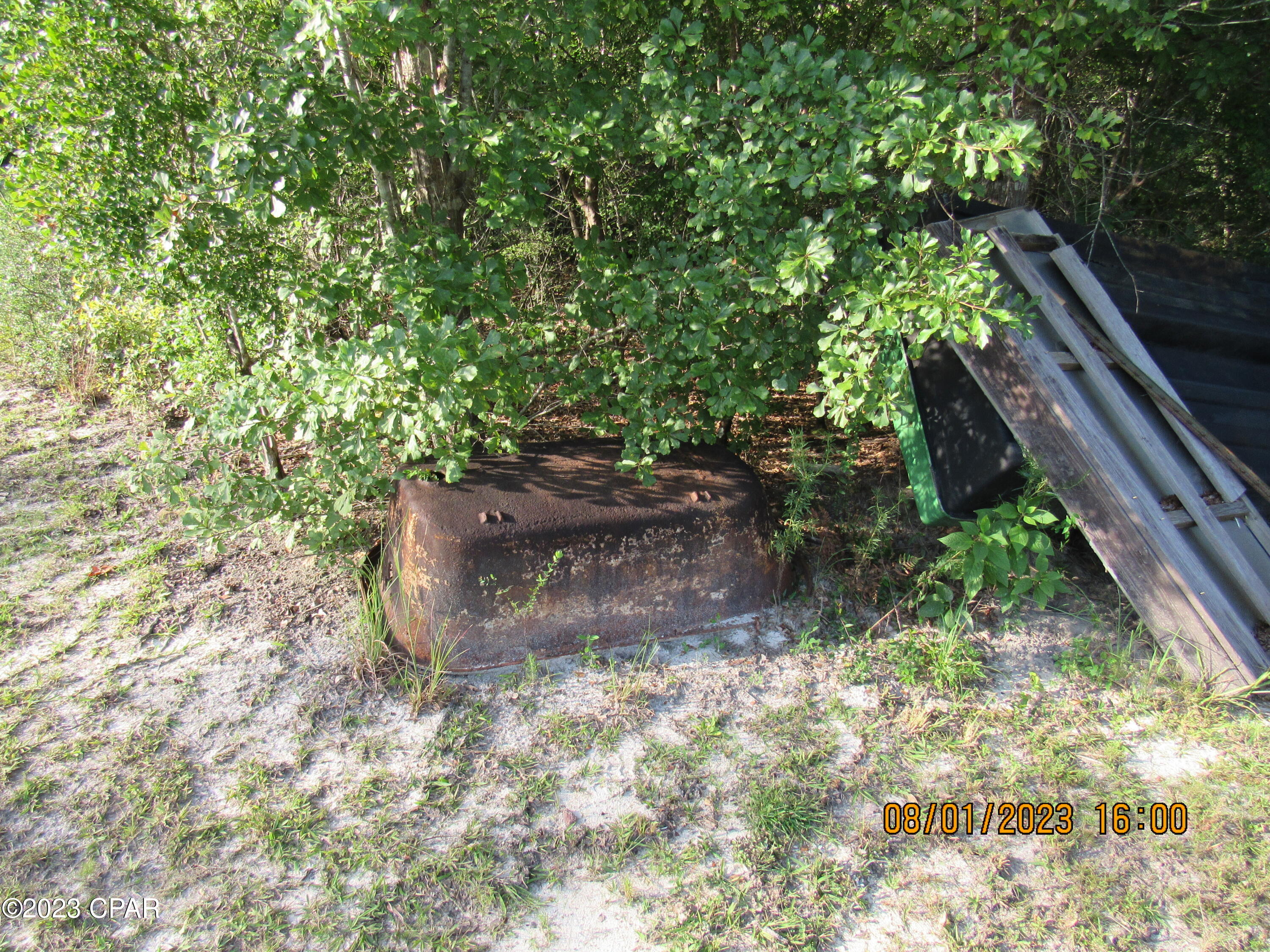 Highview Acres - Land