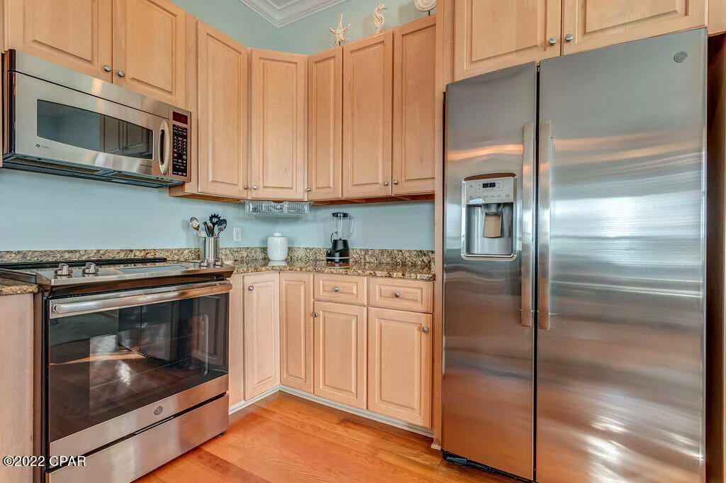 La Valencia Beach Resort - Residential