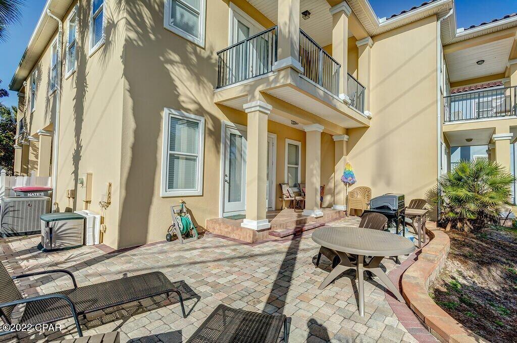 La Valencia Beach Resort - Residential