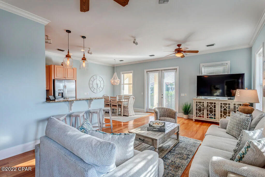 La Valencia Beach Resort - Residential