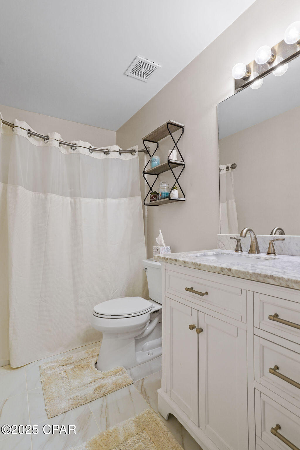 Shadow Bay Unit 5 - Residential