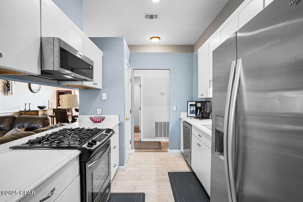Shadow Bay Unit 5 - Residential