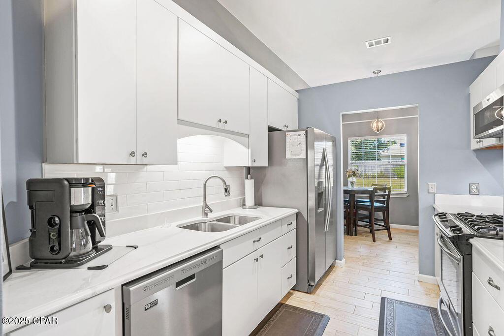 Shadow Bay Unit 5 - Residential