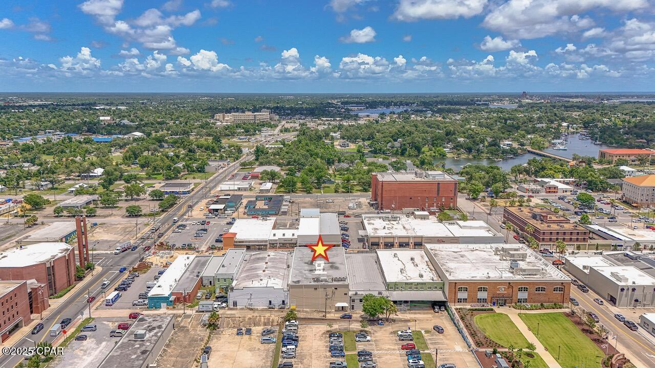 [No Recorded Subdiv] - Commercial Sale