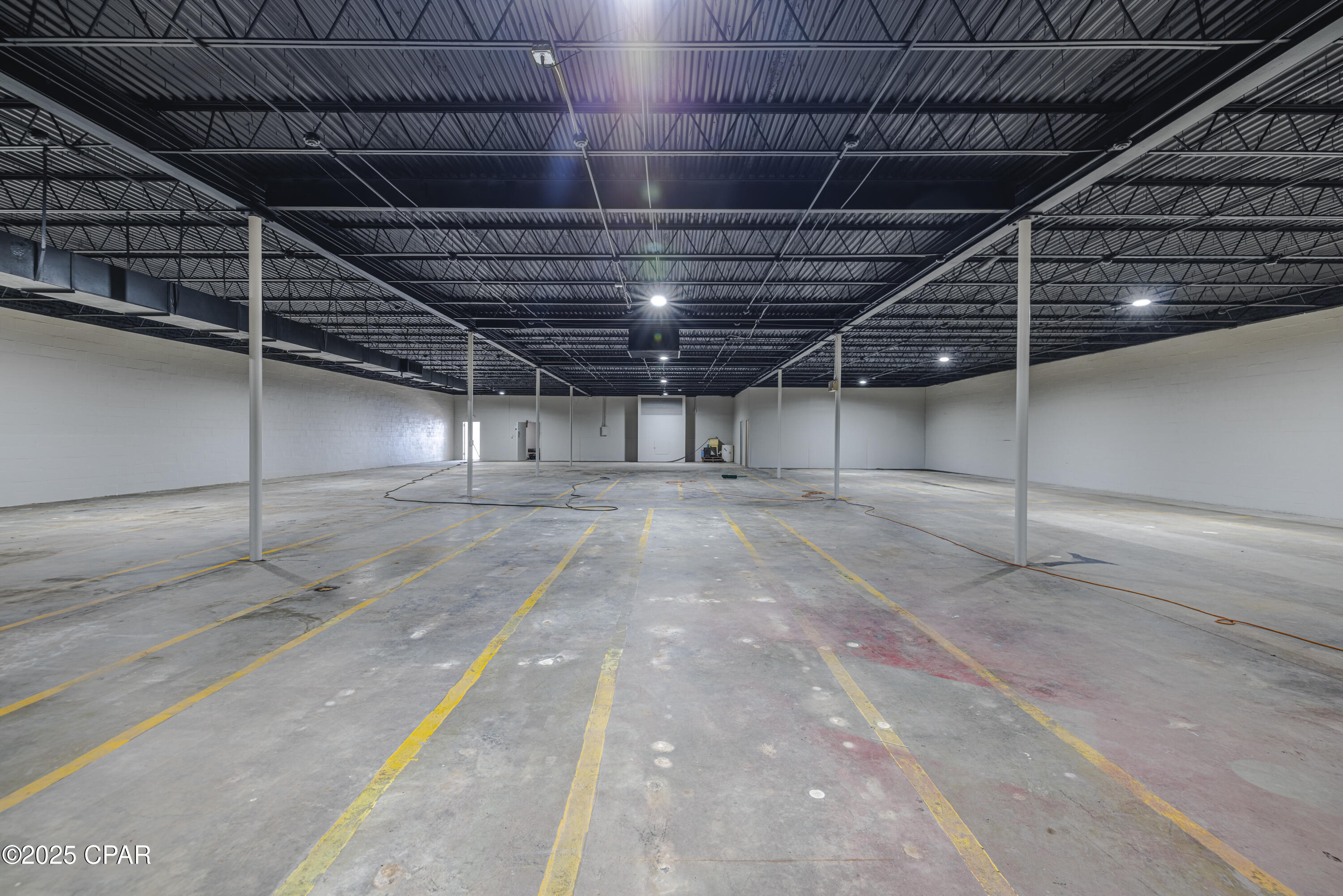 [No Recorded Subdiv] - Commercial Sale