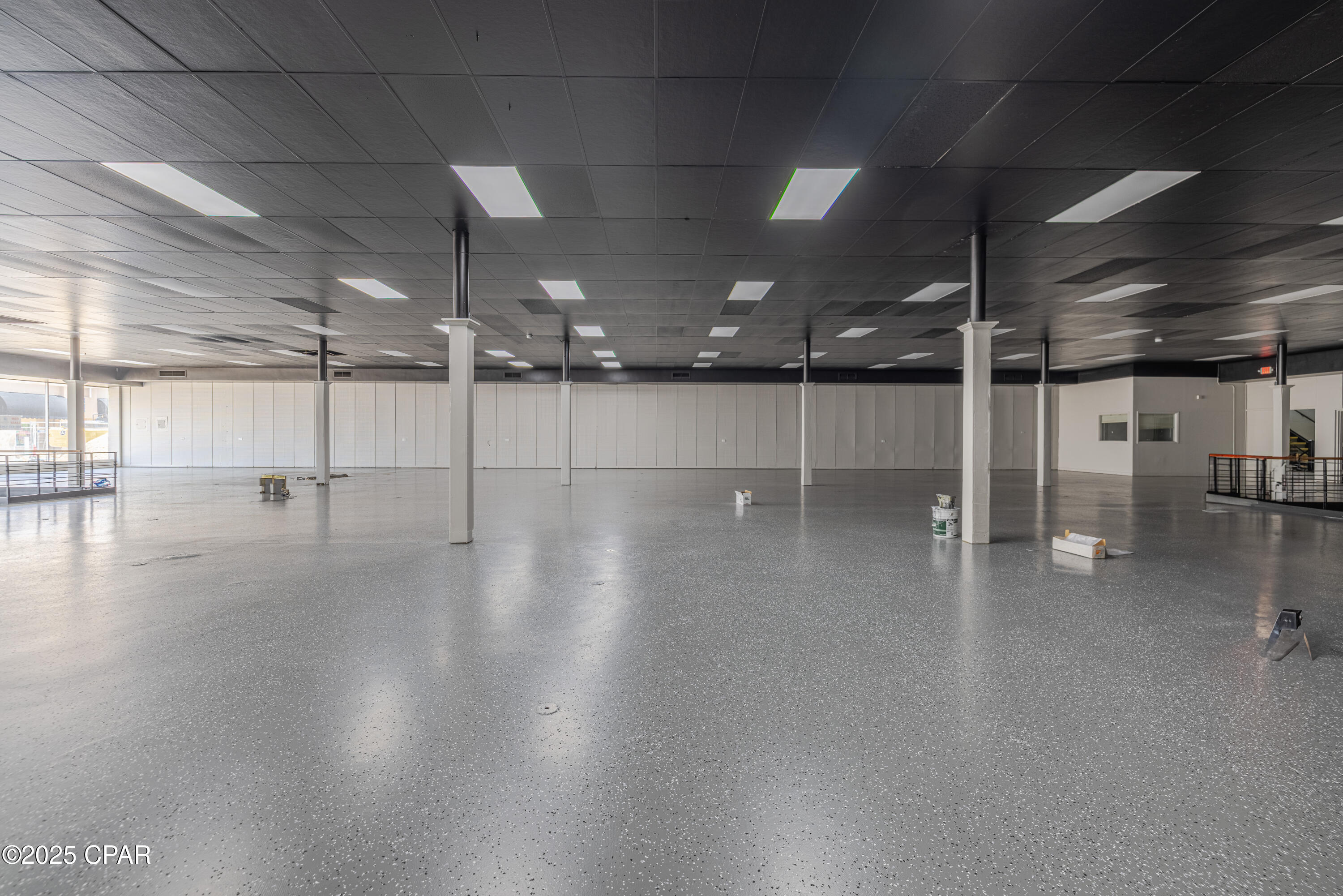 [No Recorded Subdiv] - Commercial Sale