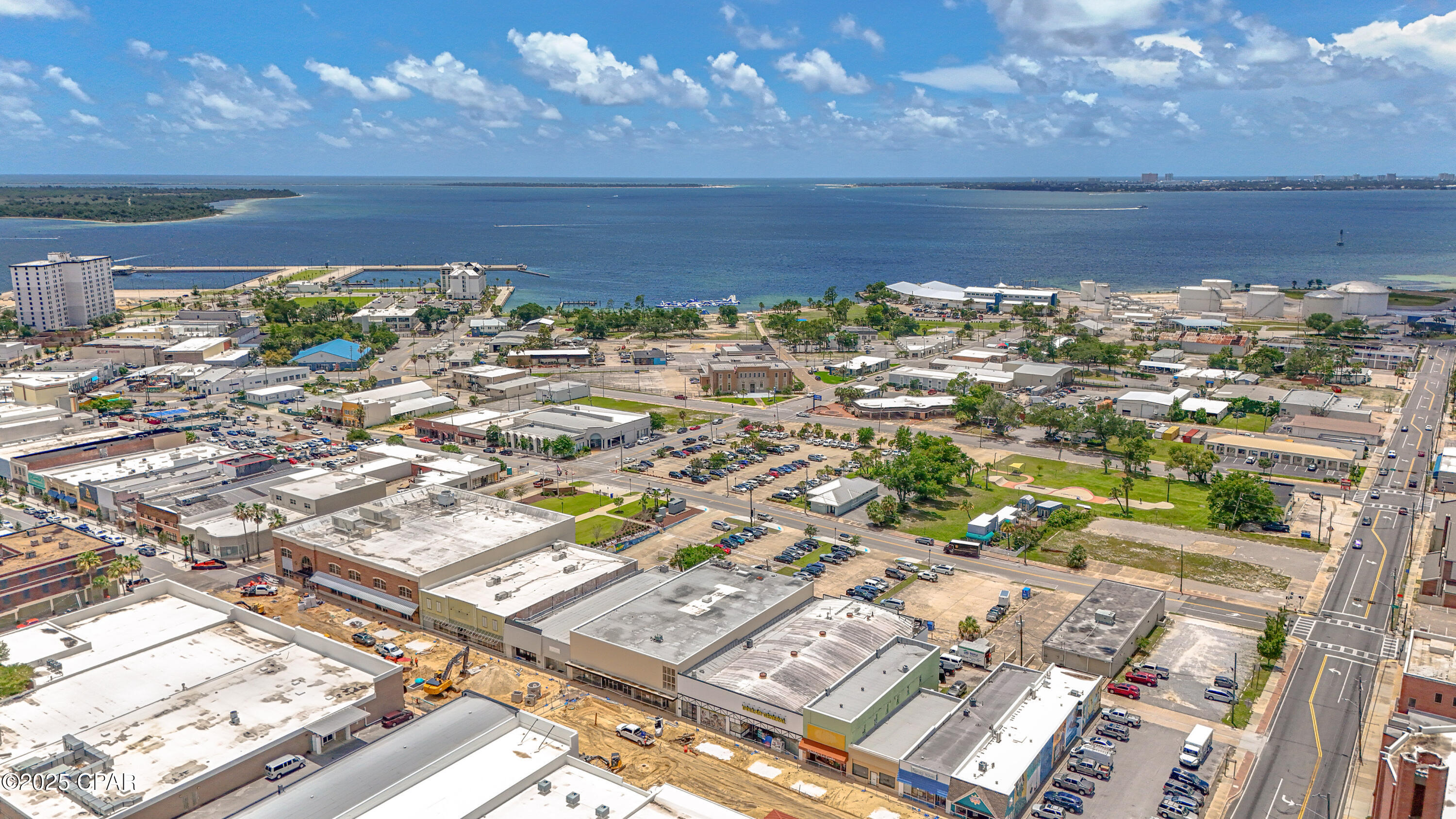 [No Recorded Subdiv] - Commercial Sale