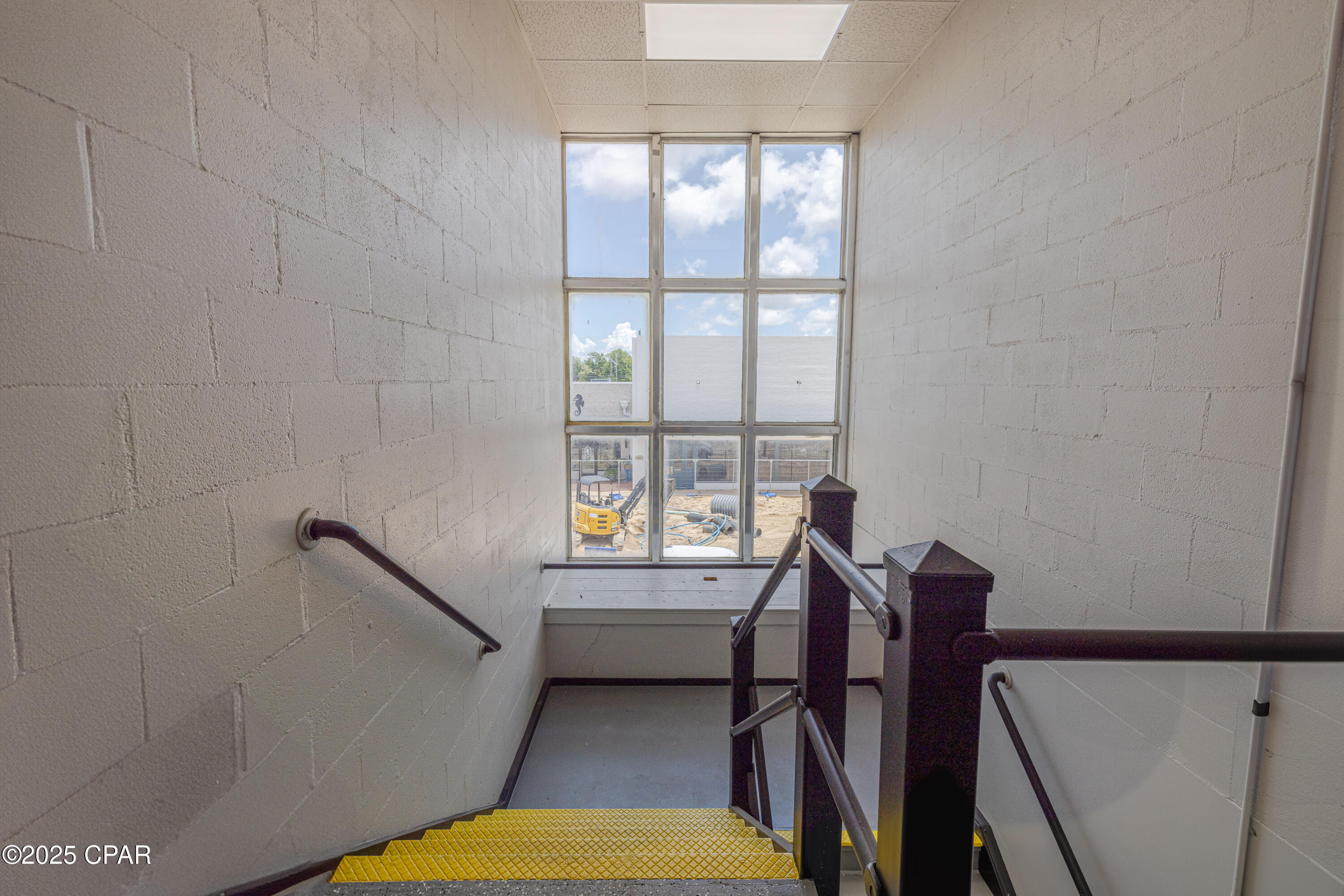 [No Recorded Subdiv] - Commercial Sale