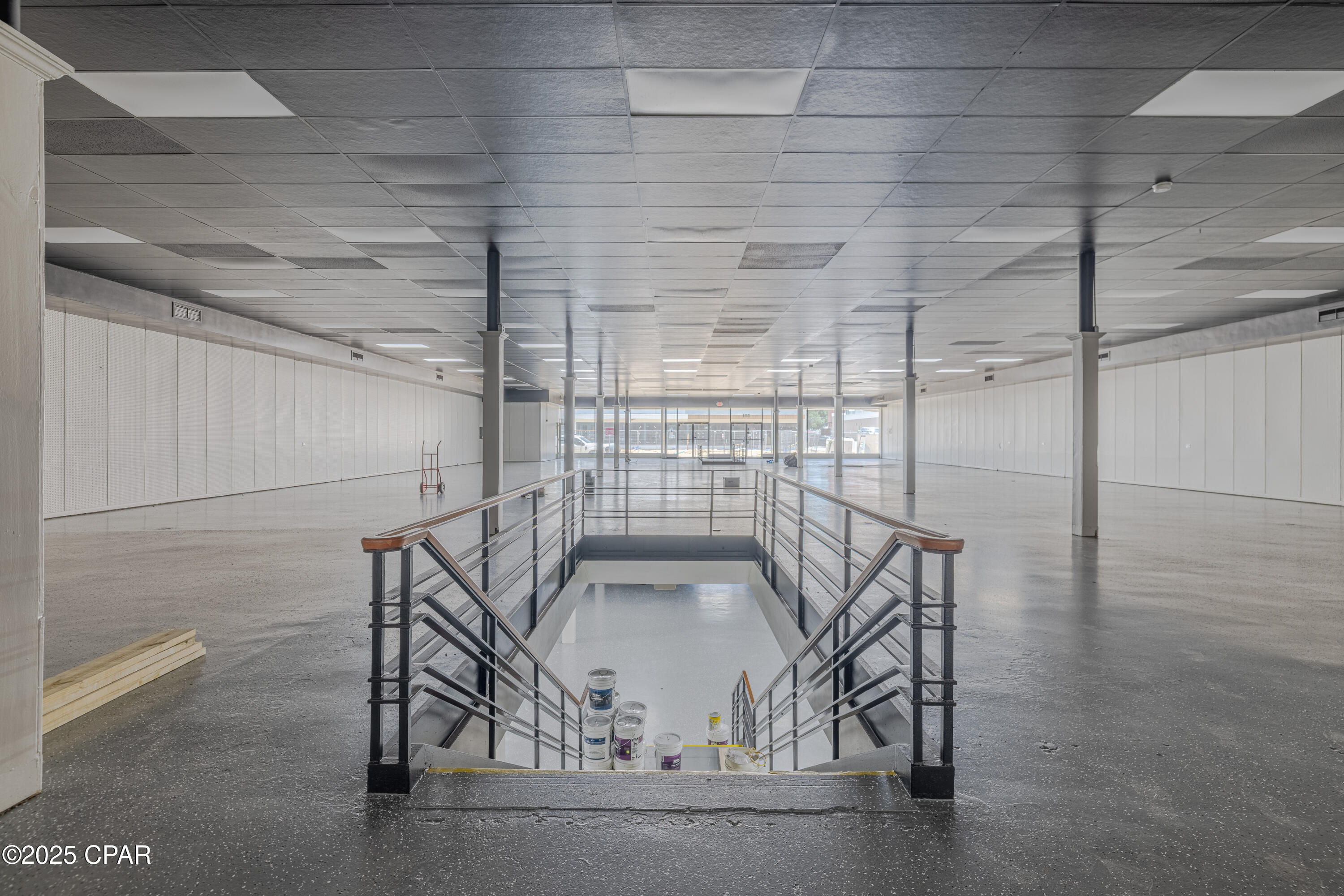 [No Recorded Subdiv] - Commercial Sale