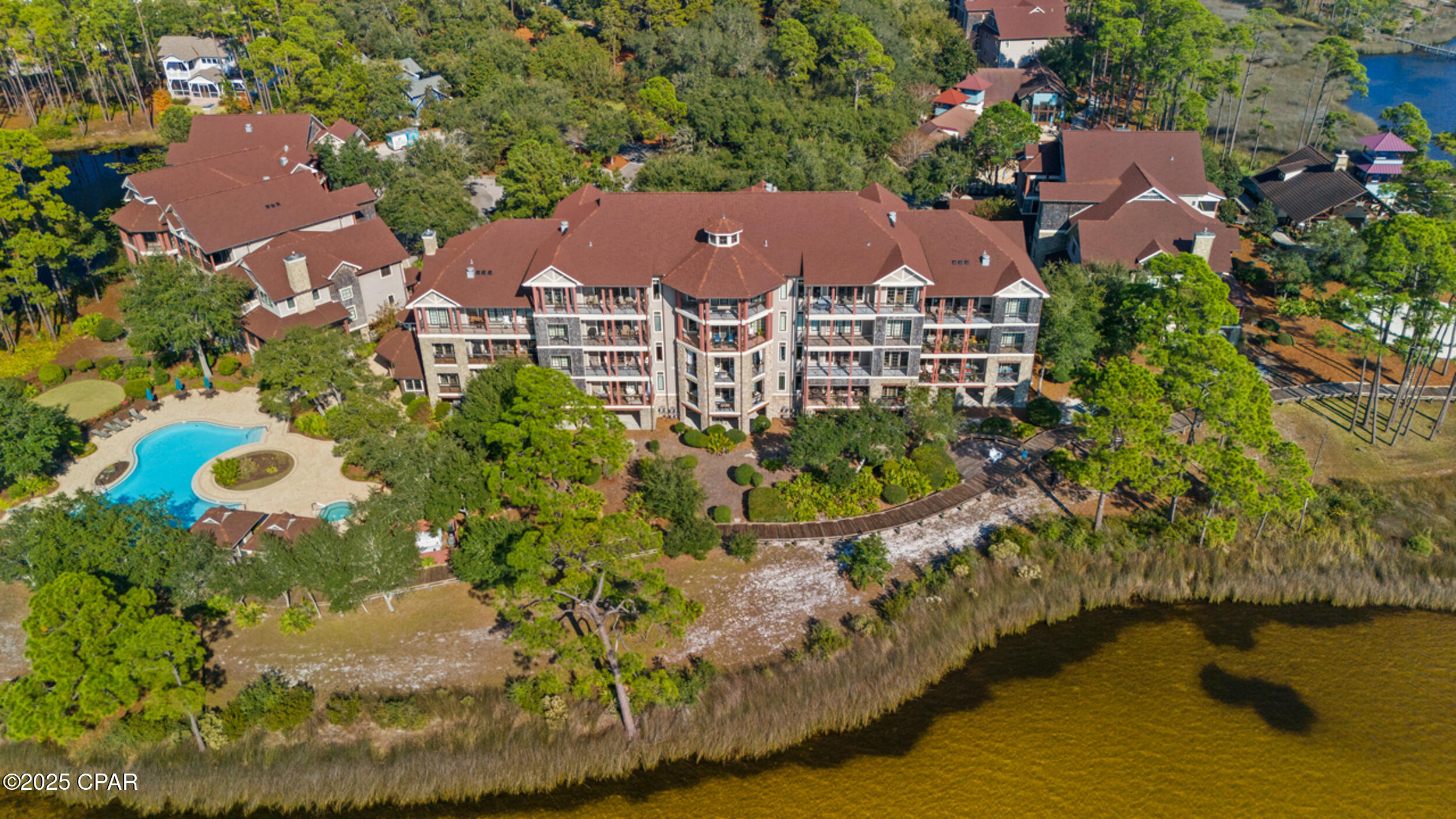 Lakeside Lodge At Prospect Pt - Residential
