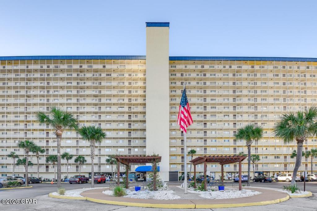 Regency Towers - Residential