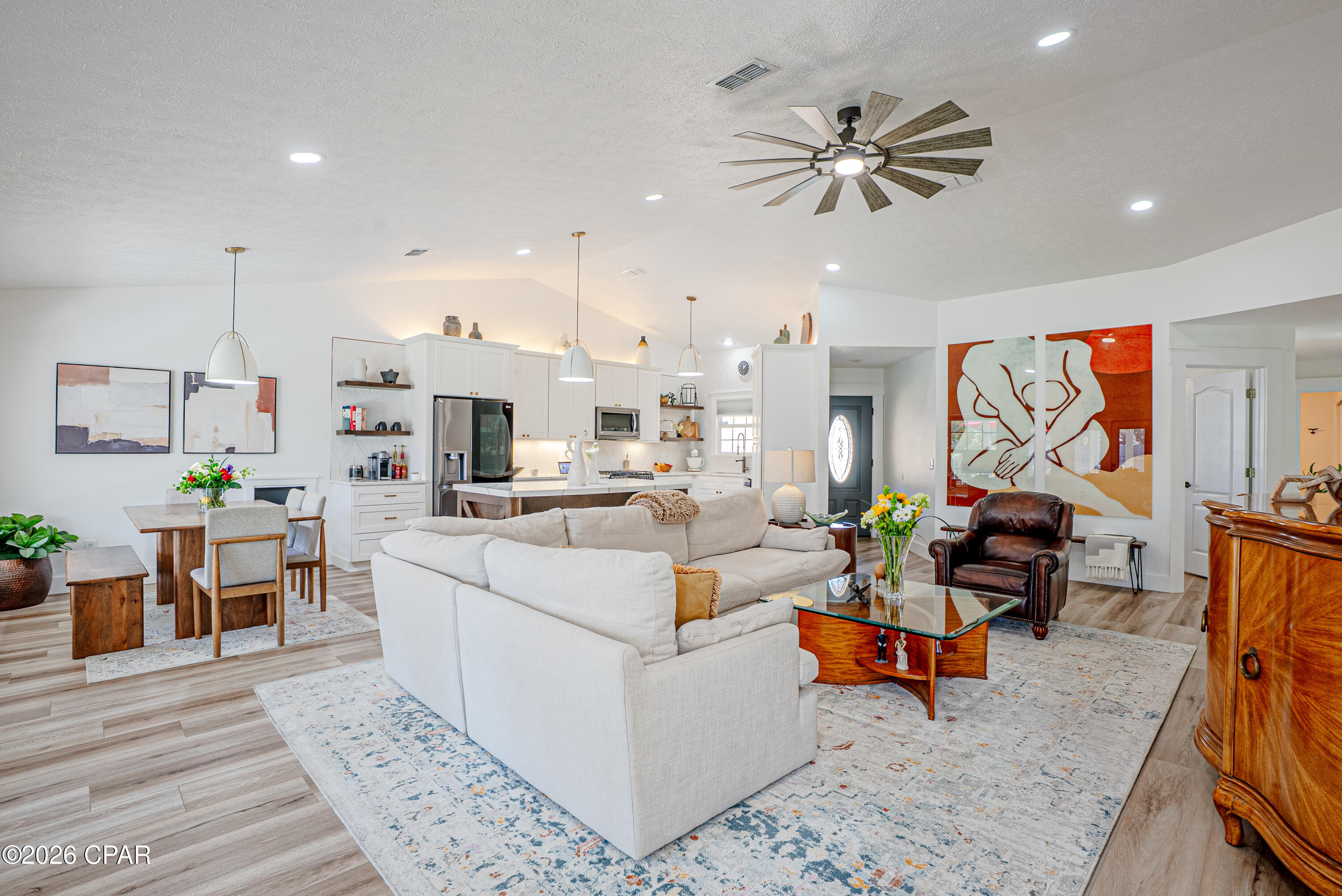 Hombre Golf Village - Residential