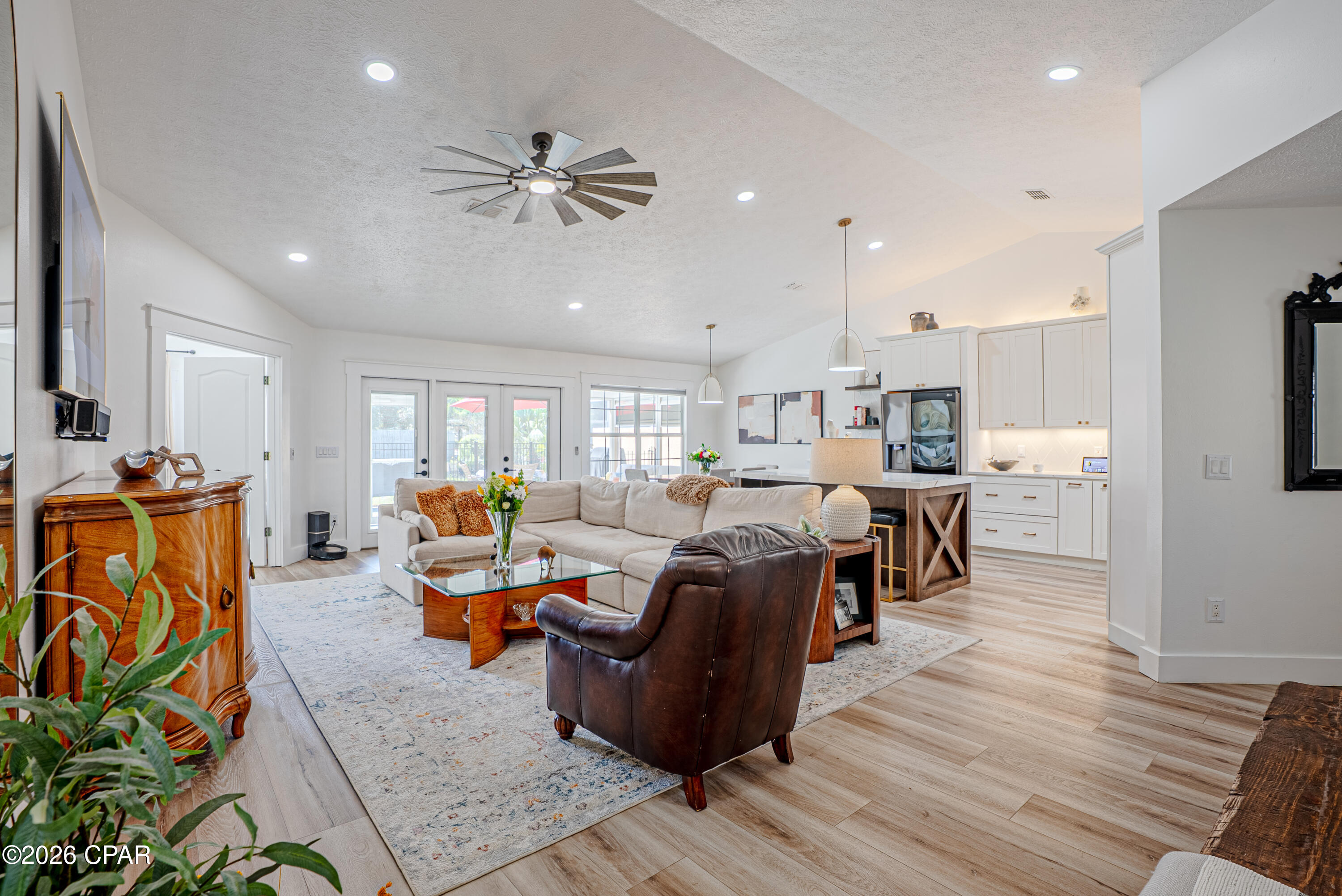 Hombre Golf Village - Residential