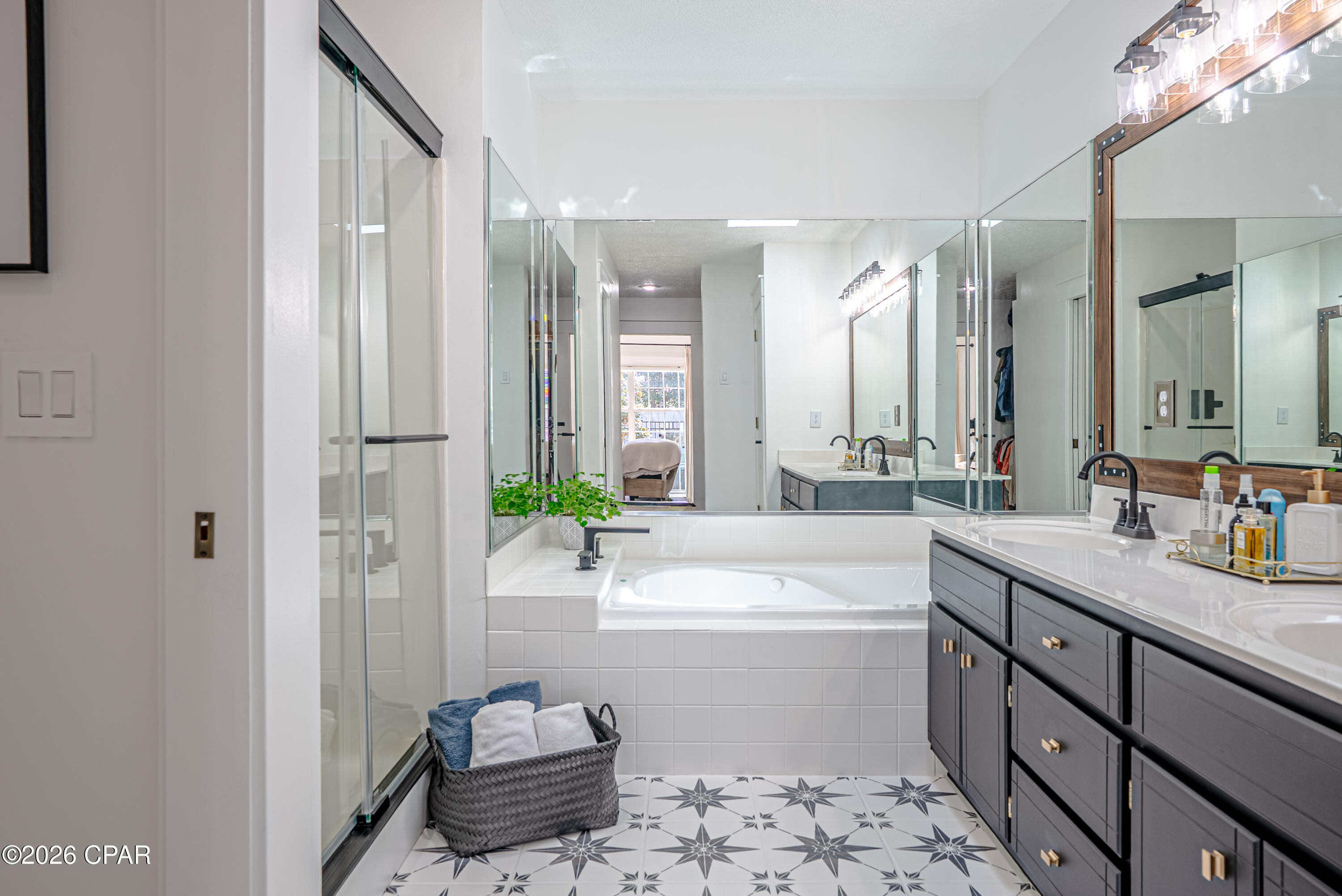 Hombre Golf Village - Residential