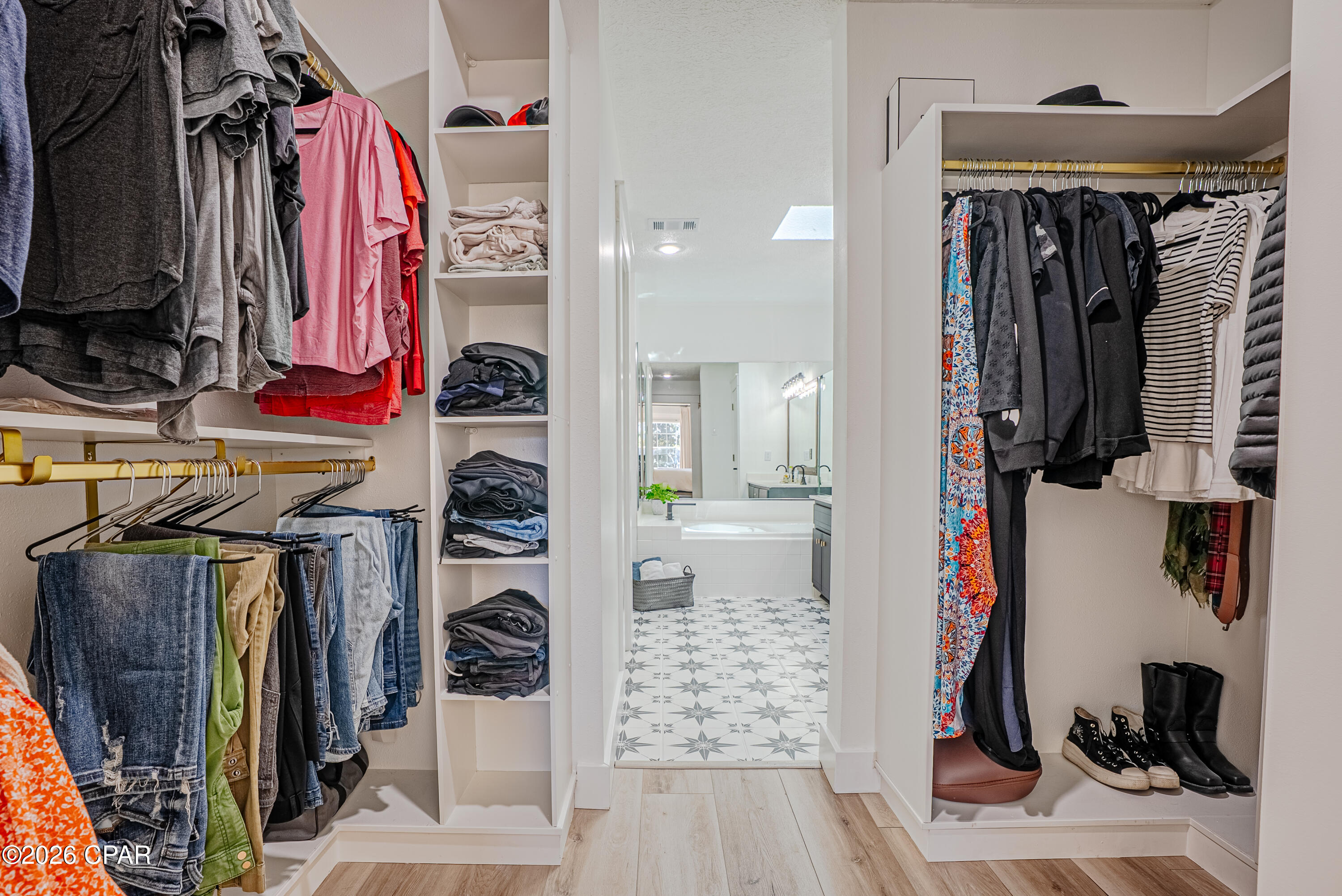 Hombre Golf Village - Residential