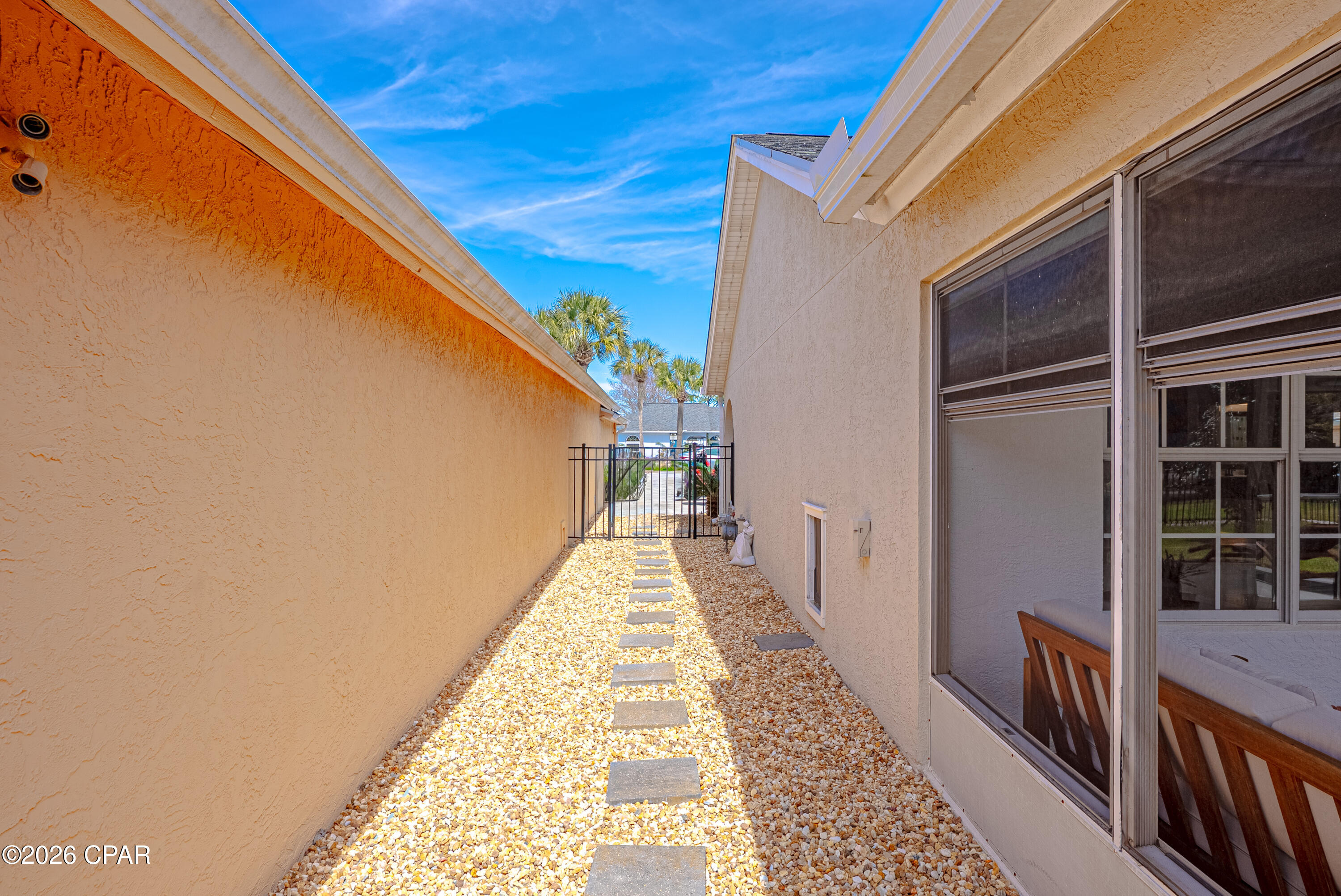 Hombre Golf Village - Residential