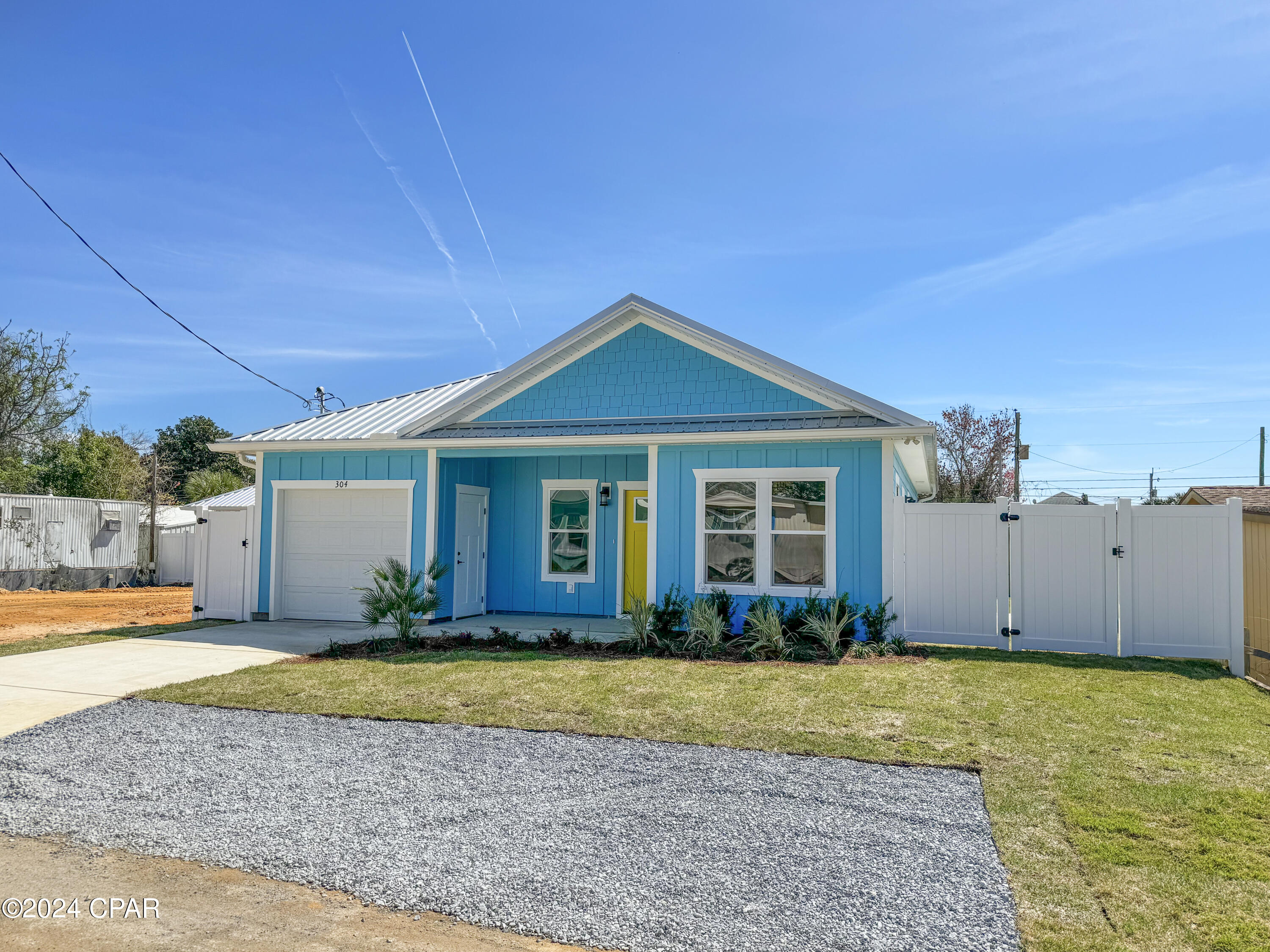 Laguna Beach Estates 6th Add - Residential