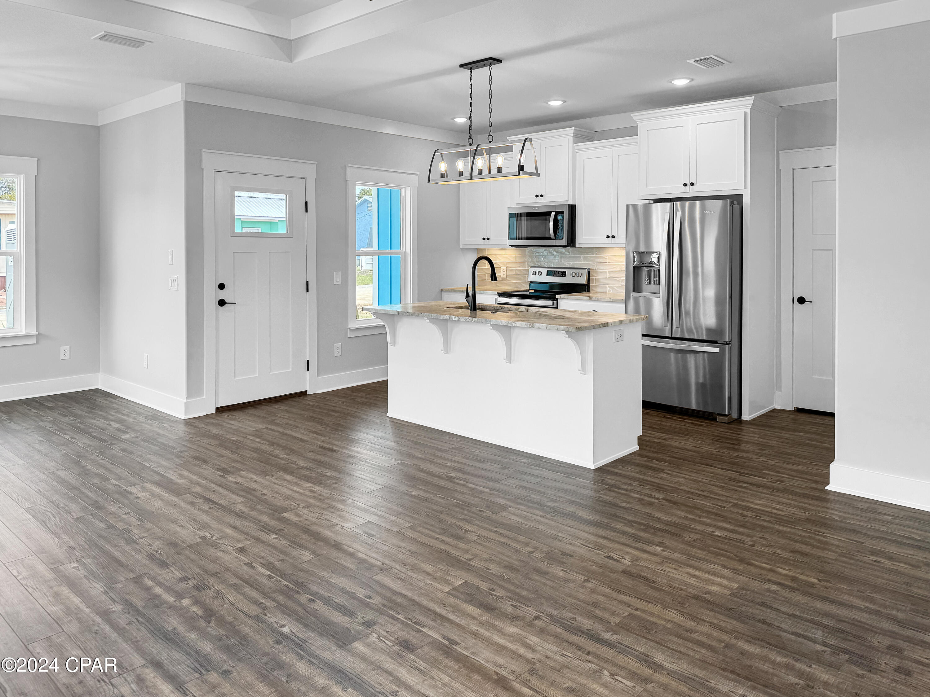 Laguna Beach Estates 6th Add - Residential