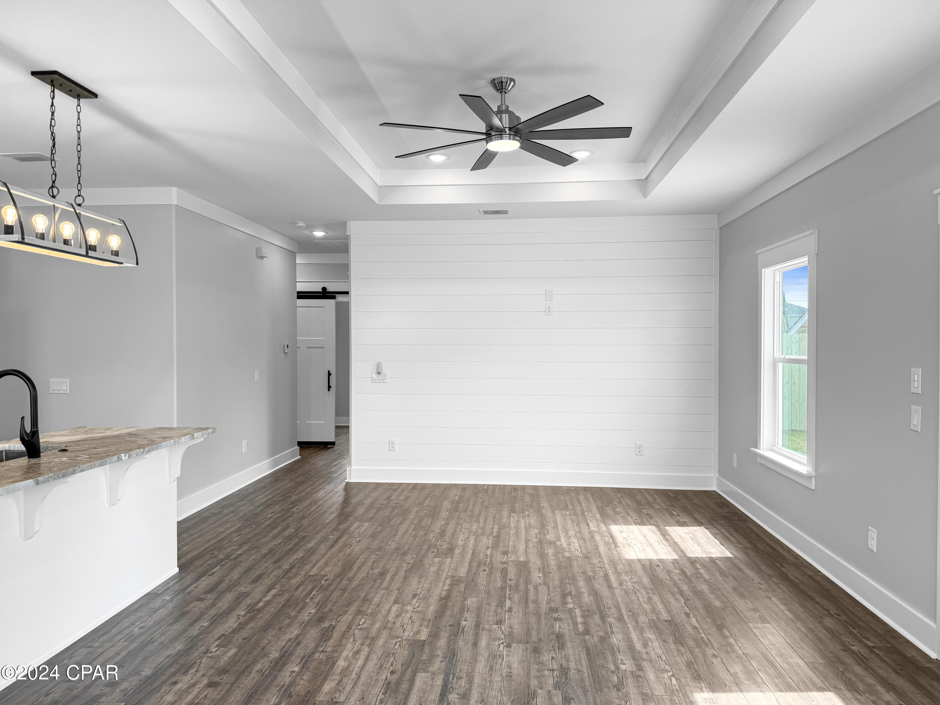 Laguna Beach Estates 6th Add - Residential