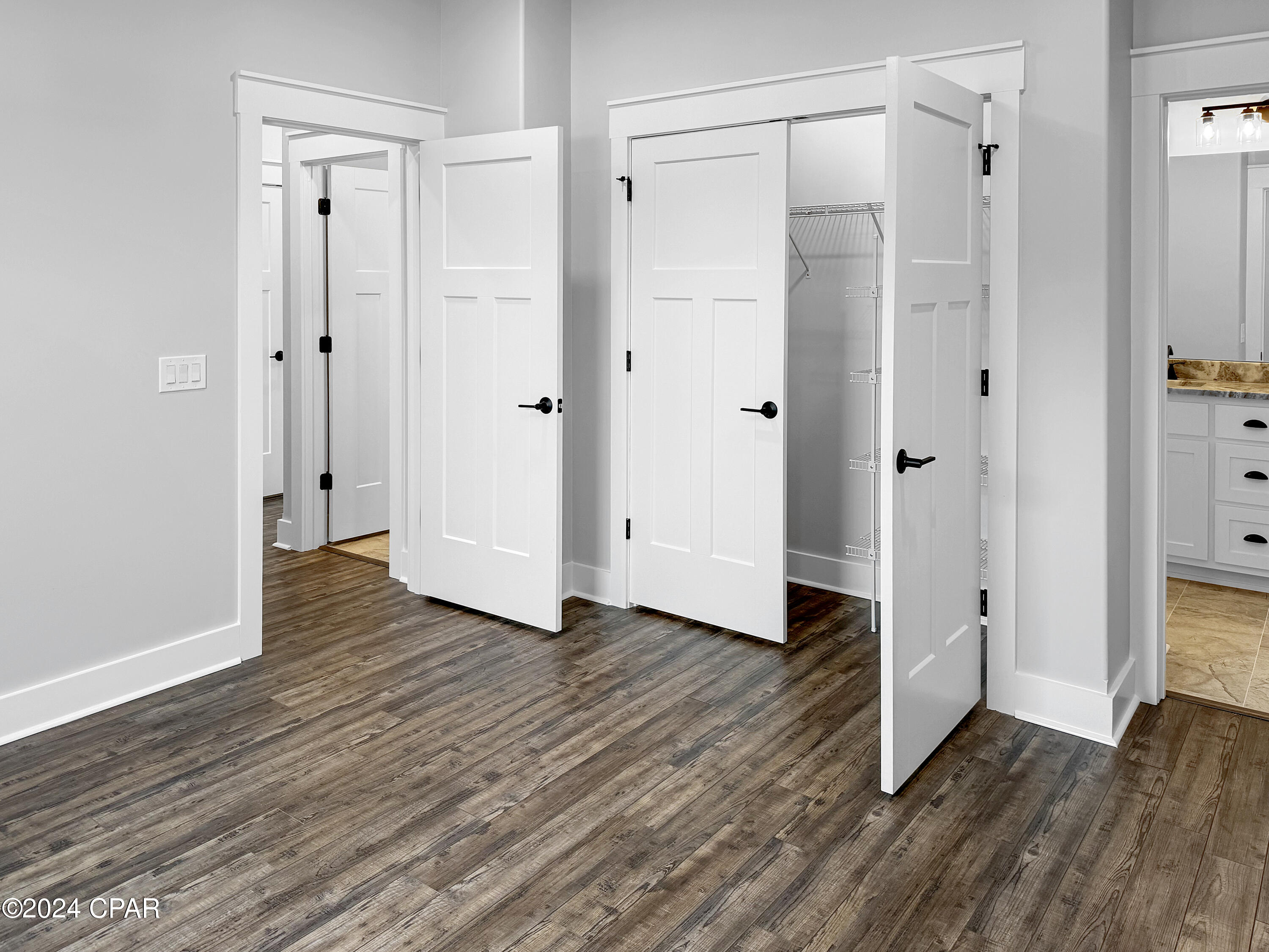 Laguna Beach Estates 6th Add - Residential