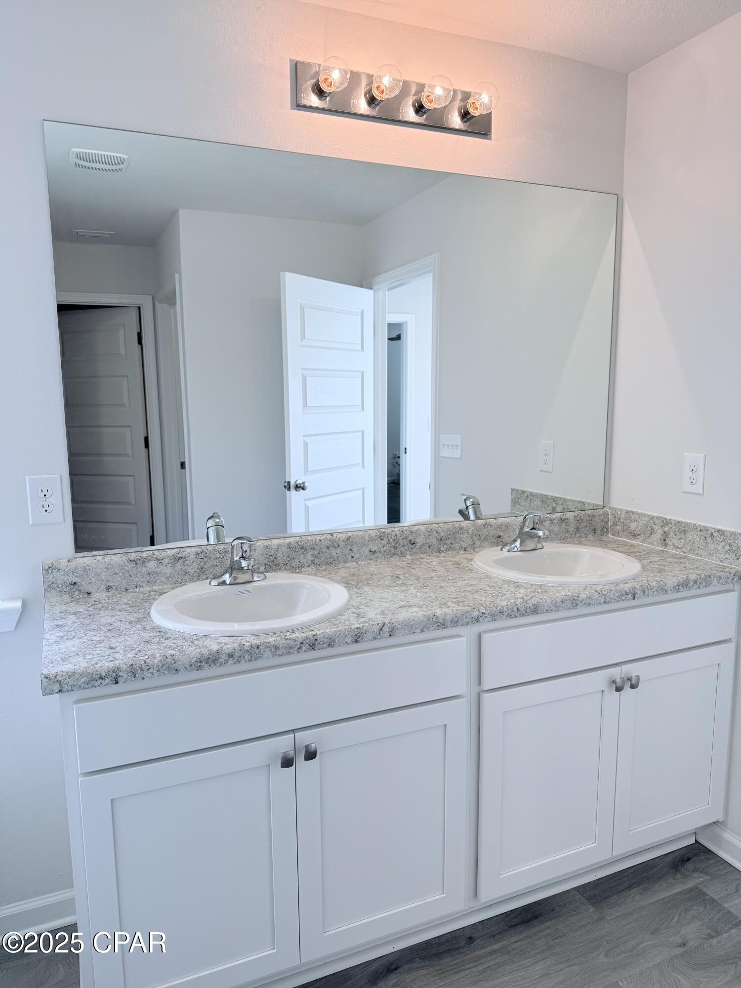 Bridge Harbor - Residential