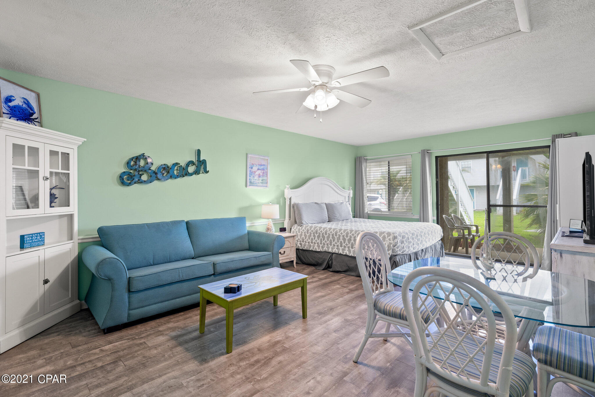 Lullwater Beach - Residential