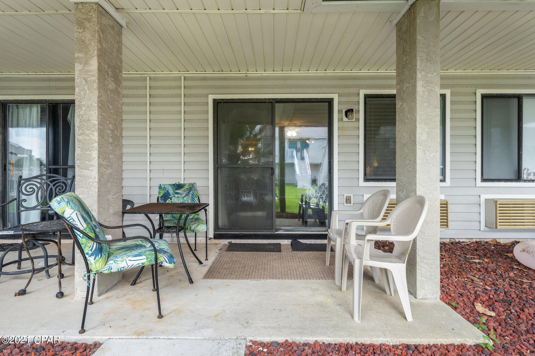 Lullwater Beach - Residential