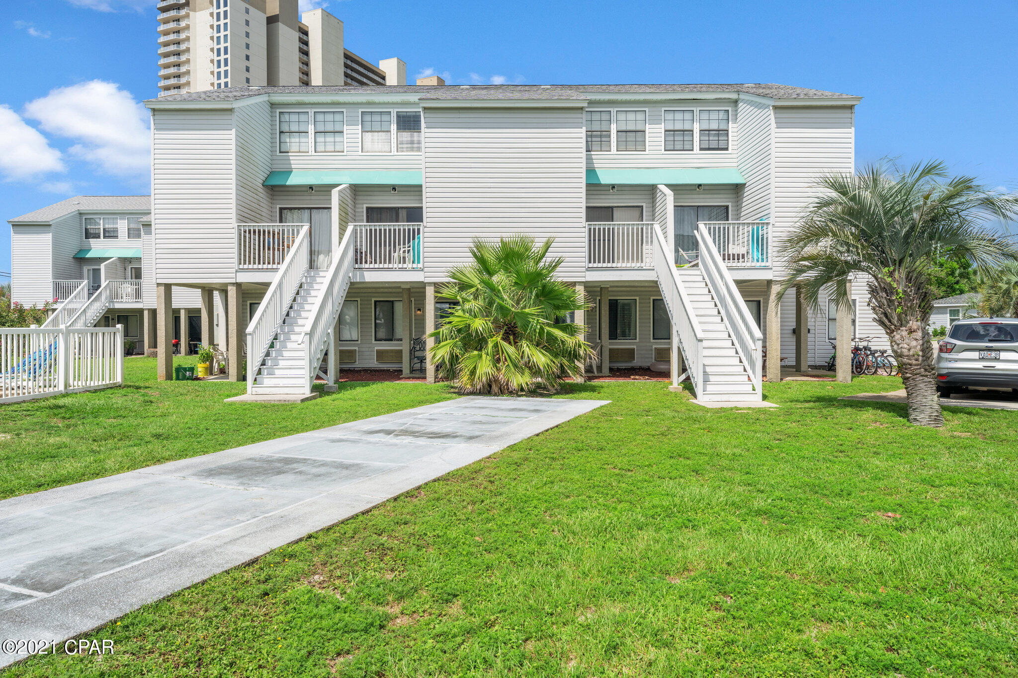 Lullwater Beach - Residential