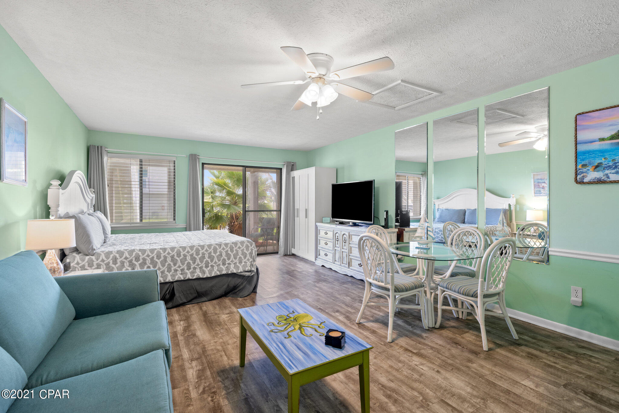 Lullwater Beach - Residential