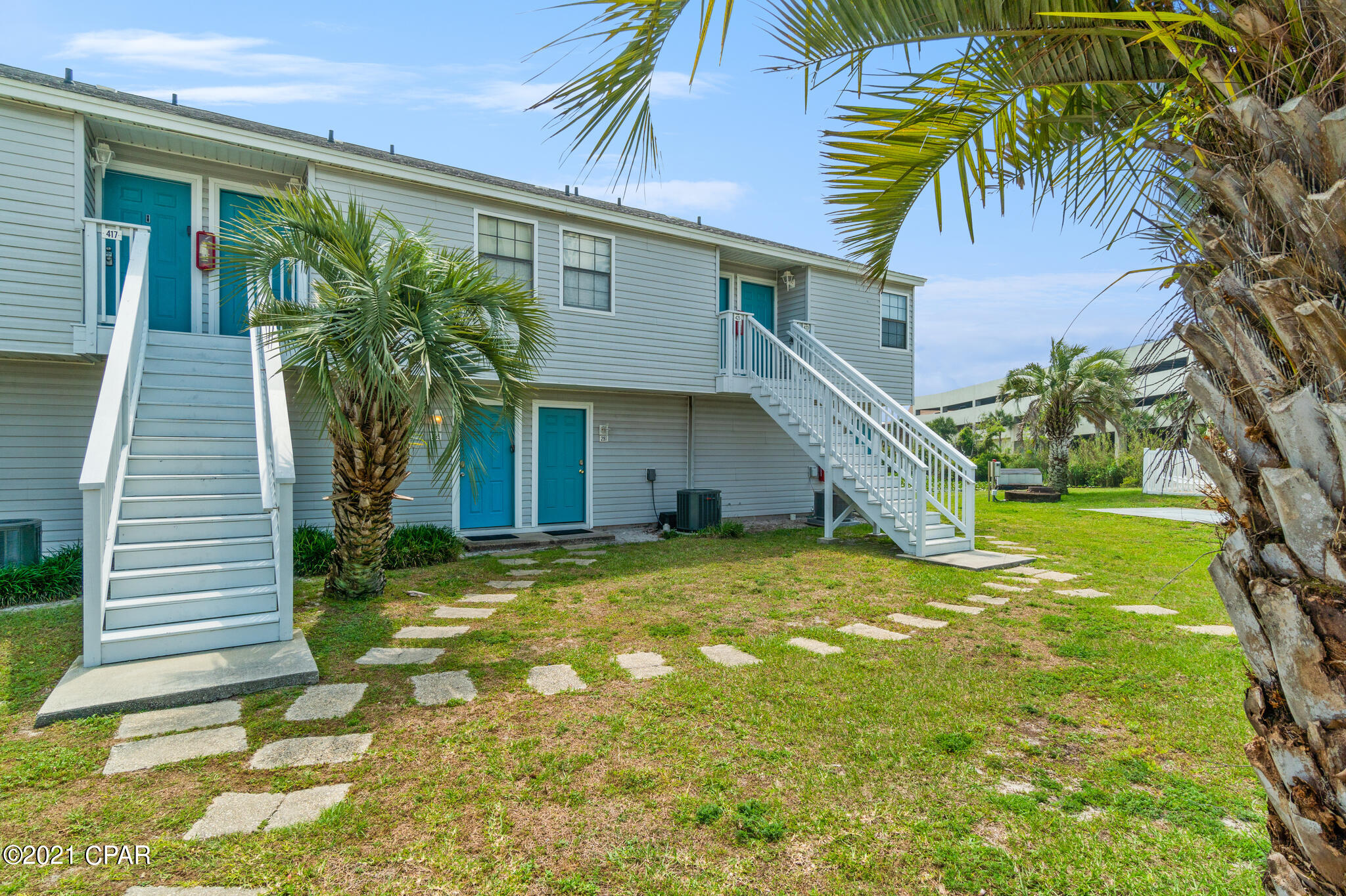 Lullwater Beach - Residential