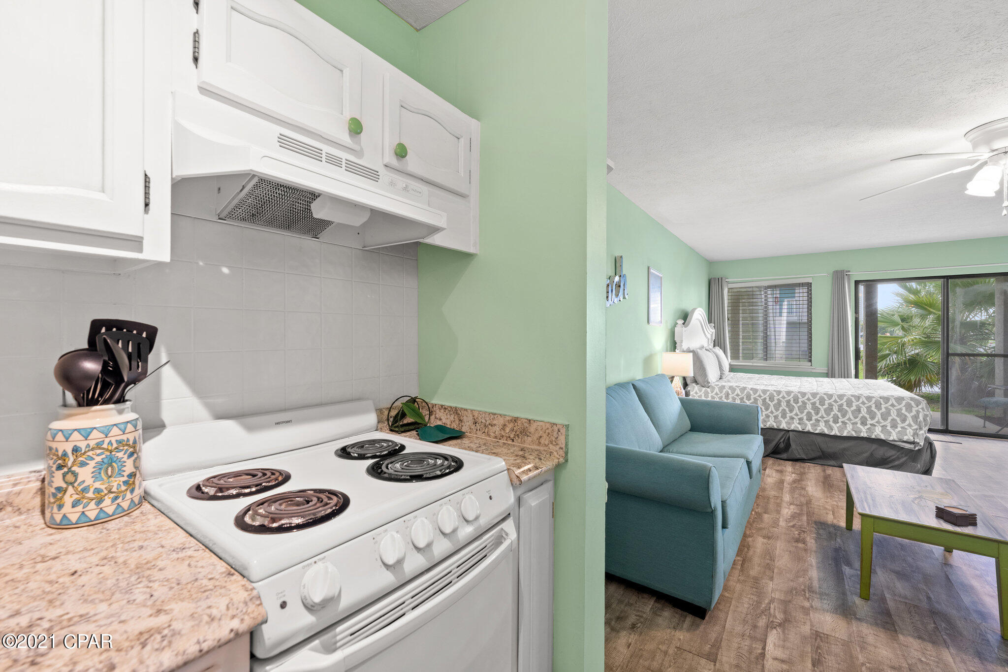 Lullwater Beach - Residential