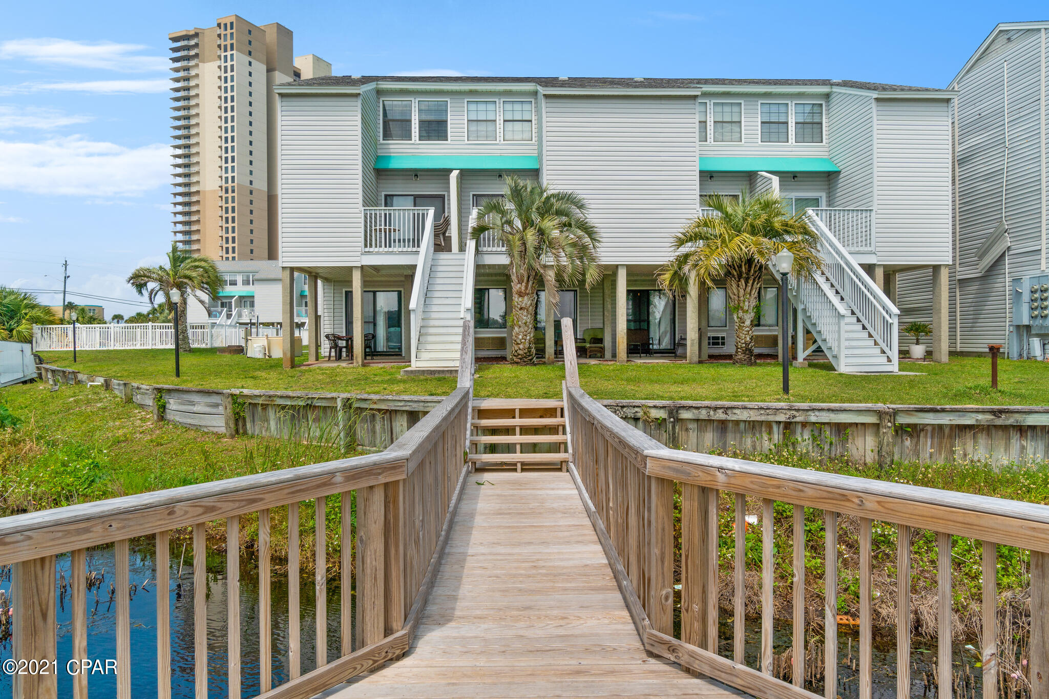 Lullwater Beach - Residential