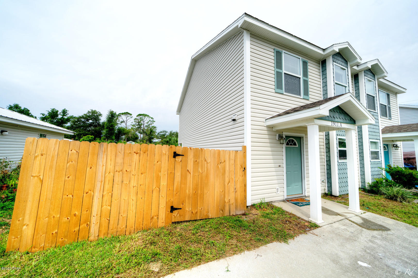 [No Recorded Subdiv] - Residential