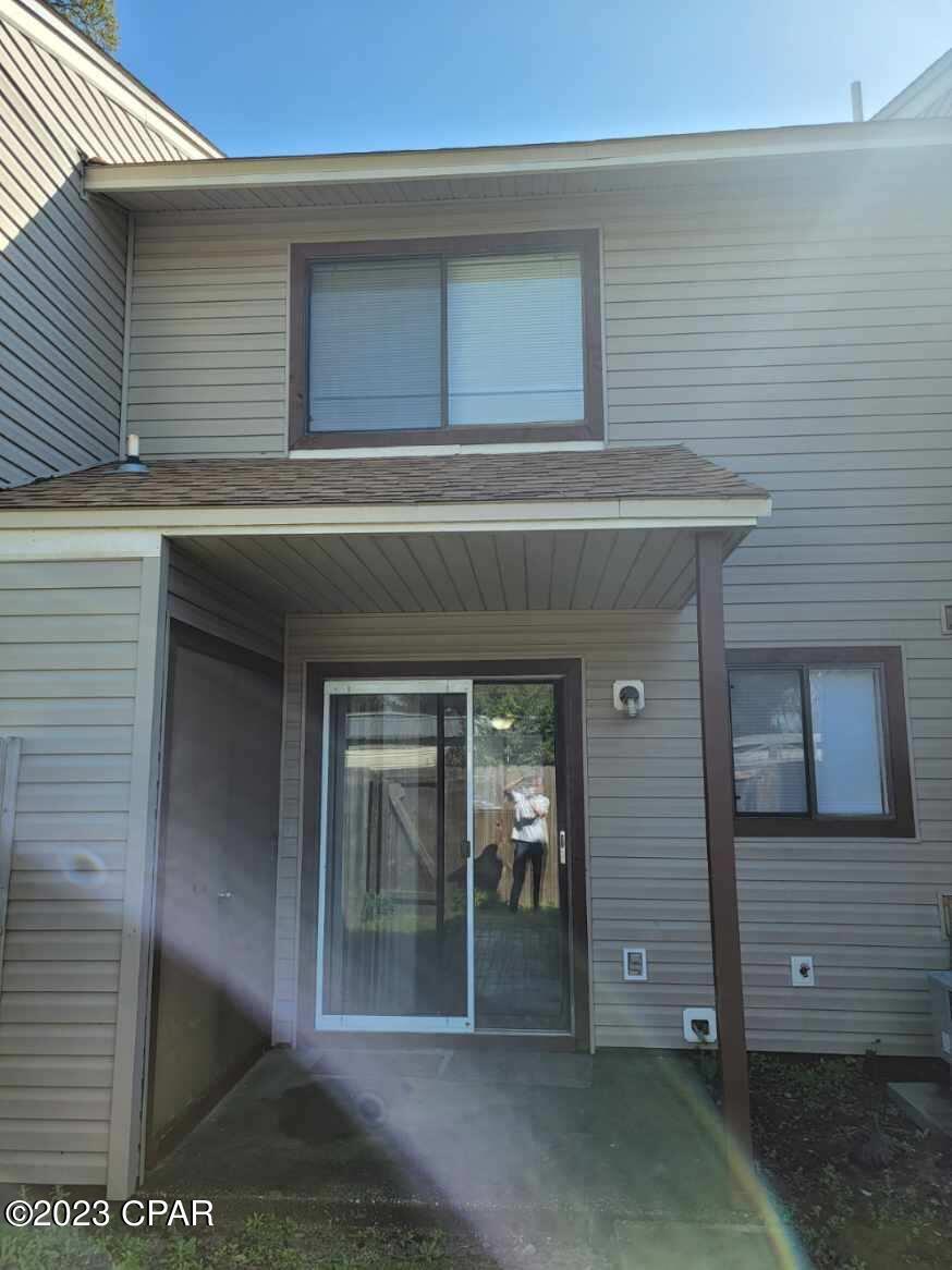 [No Recorded Subdiv] - Residential Lease