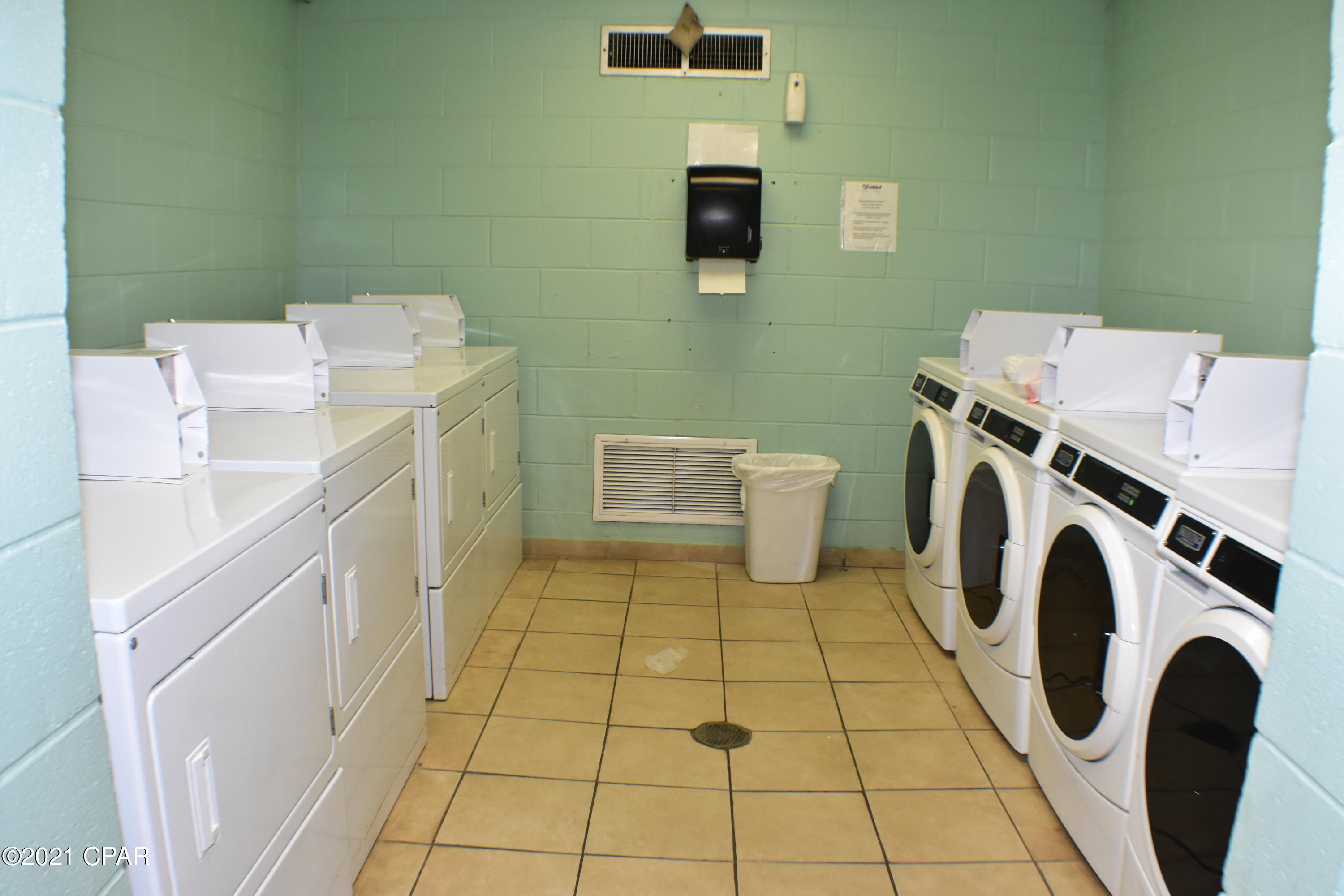 Sunbird Condo - Residential