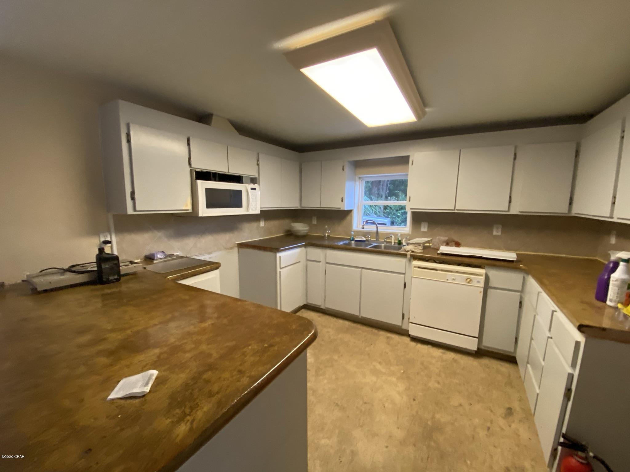 Biltmore Beach 1st Add - Residential