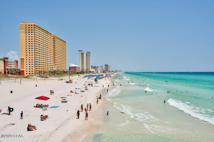 Breakfast Point - Residential