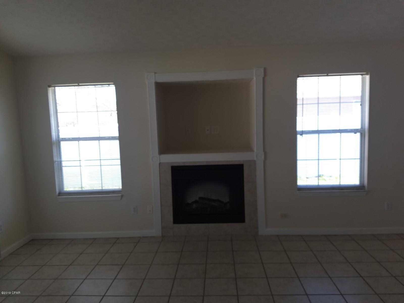 Hidden Pines Phase I - Residential Lease