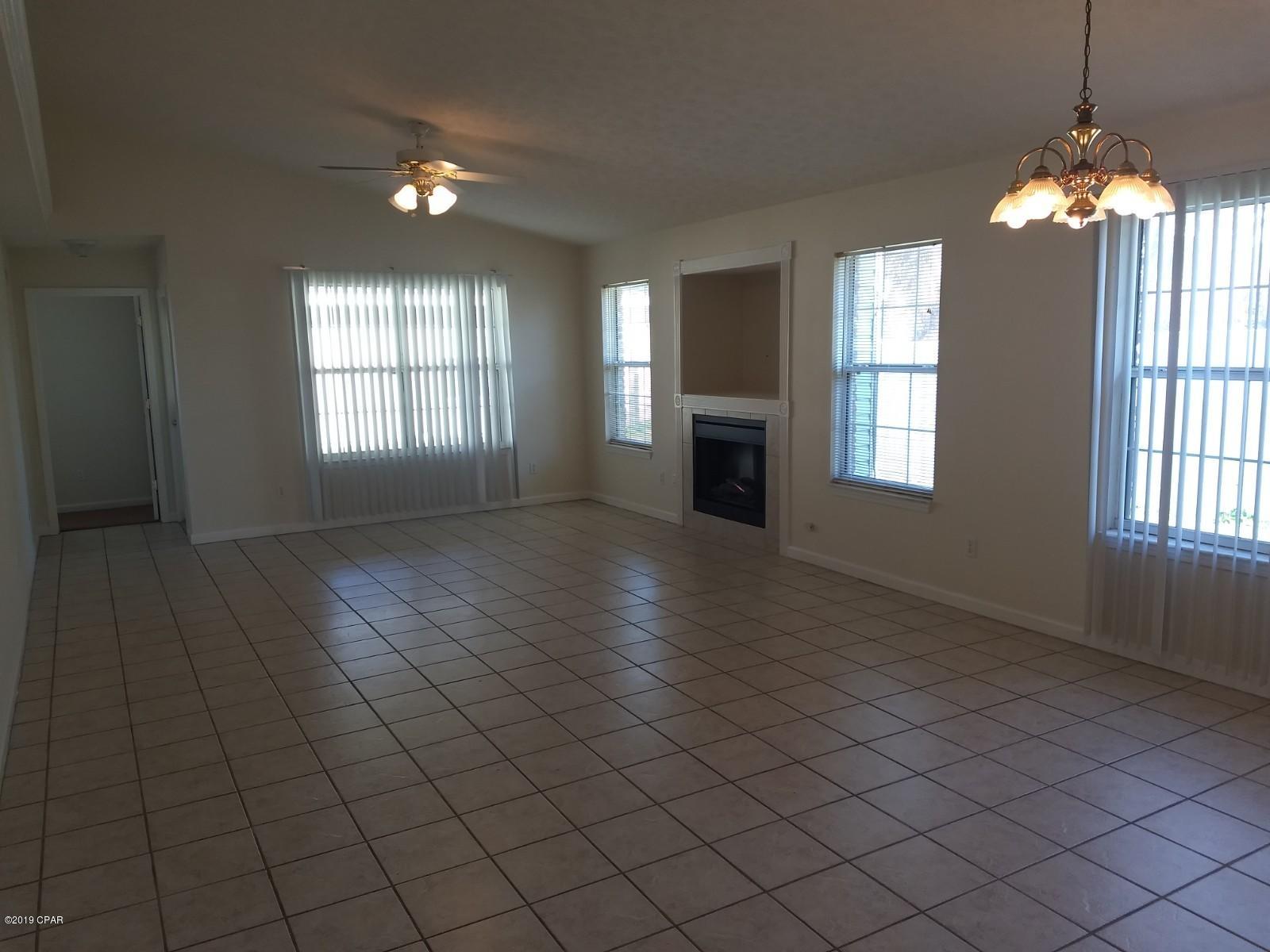 Hidden Pines Phase I - Residential Lease