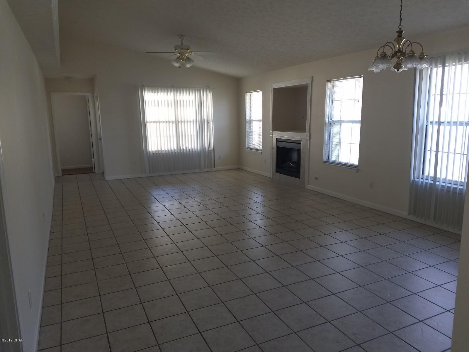 Hidden Pines Phase I - Residential Lease