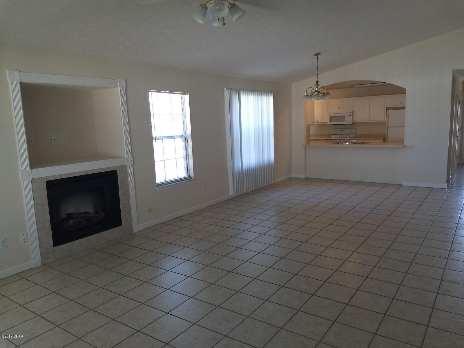 Hidden Pines Phase I - Residential Lease