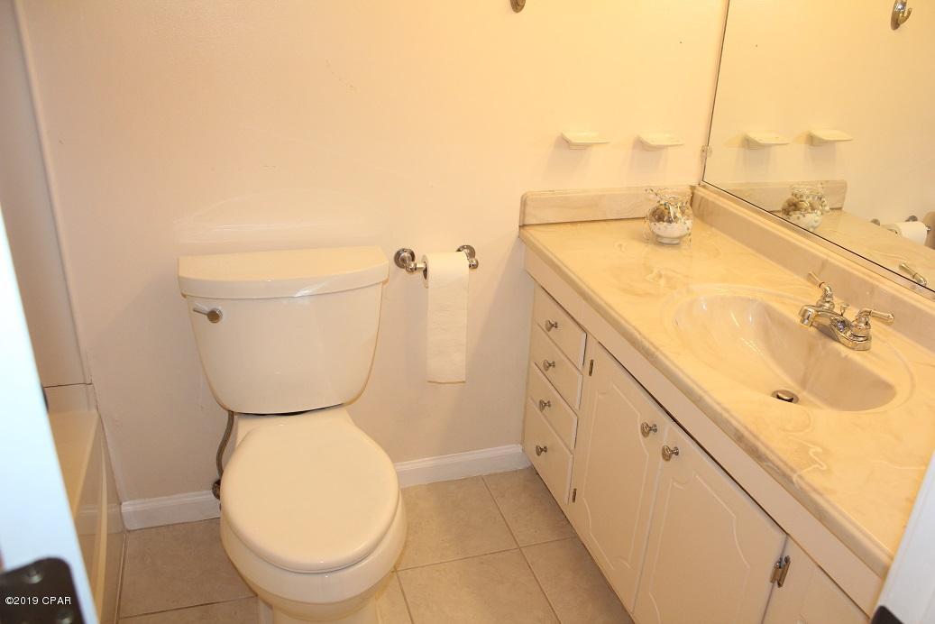 Forest Hills Unit 1 - Residential